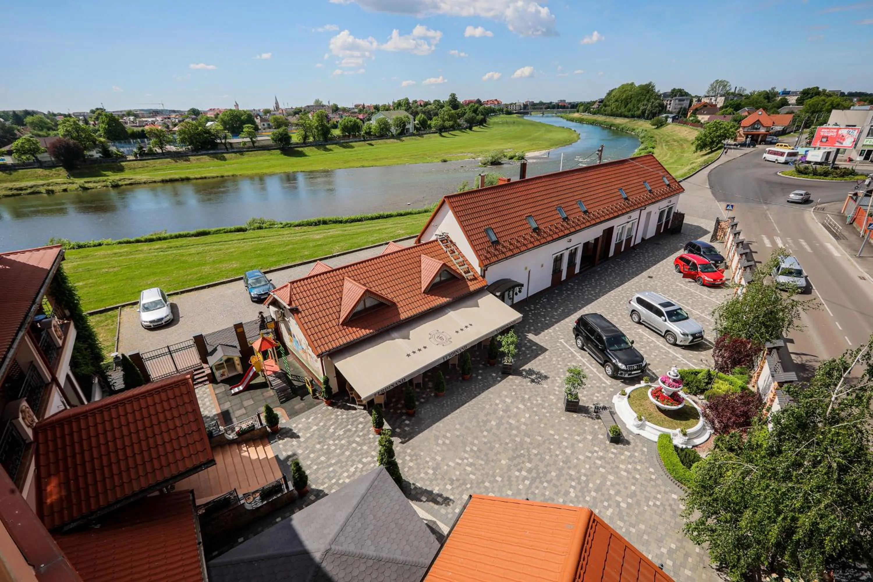 Property building in Ferdinand