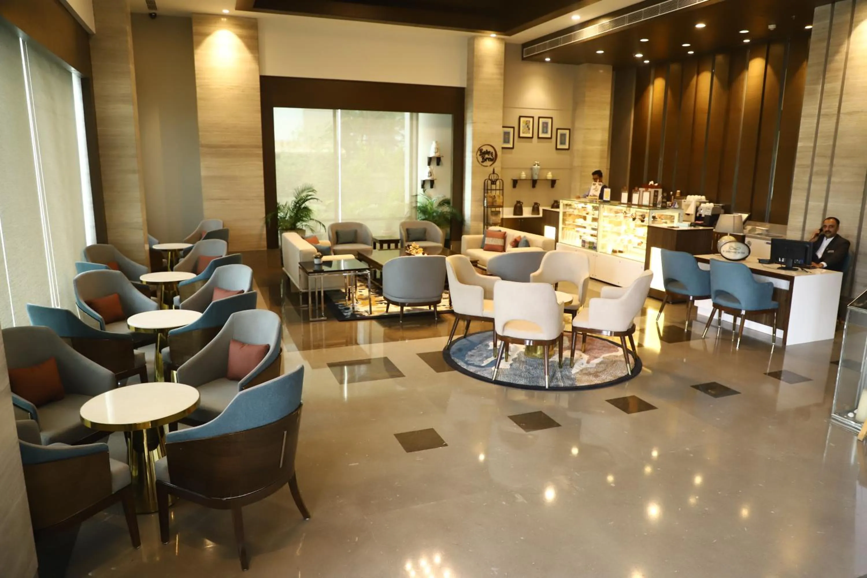 Property building in Efcee Sarovar Premiere Bhavnagar