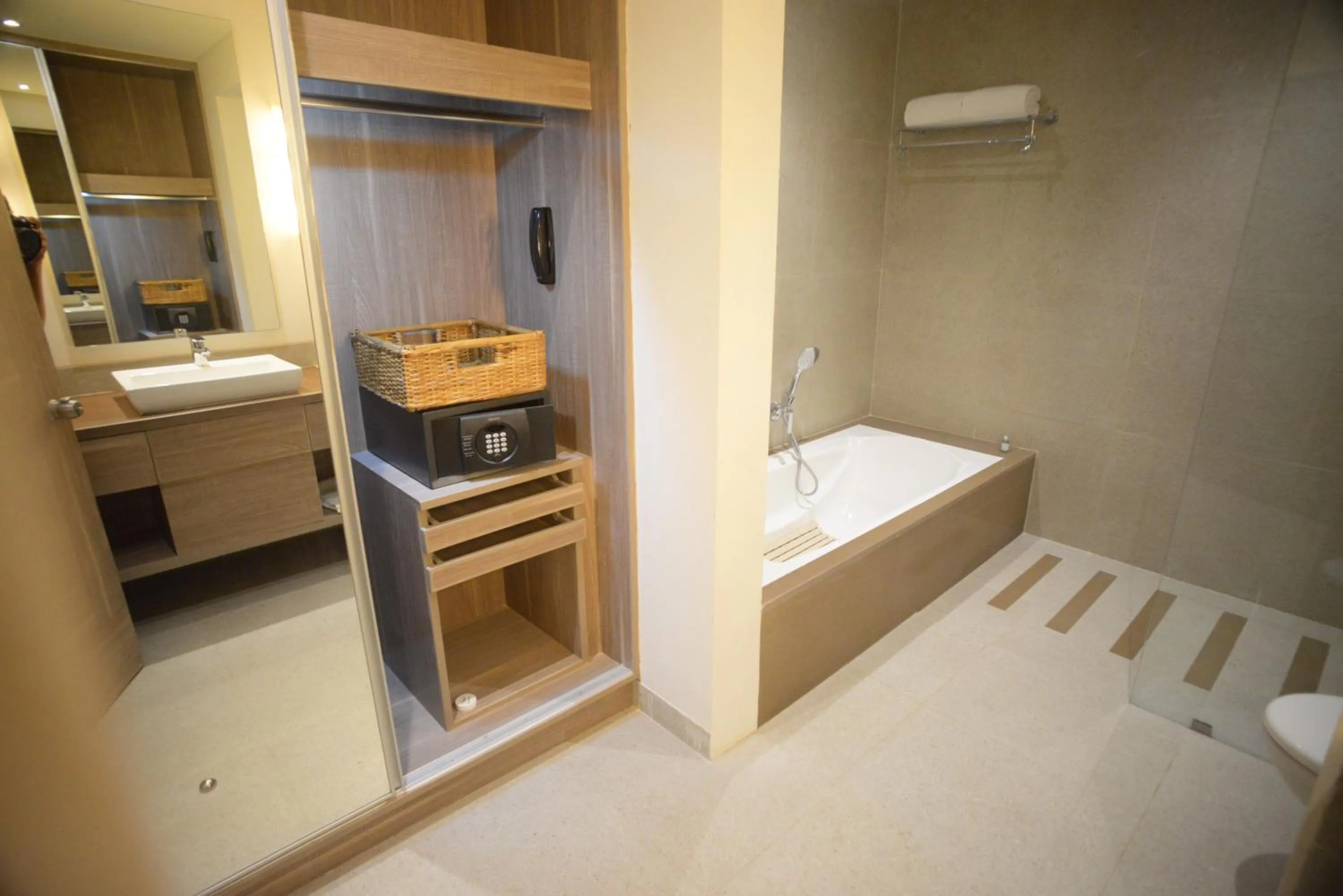 Toilet, Bed in Efcee Sarovar Premiere Bhavnagar