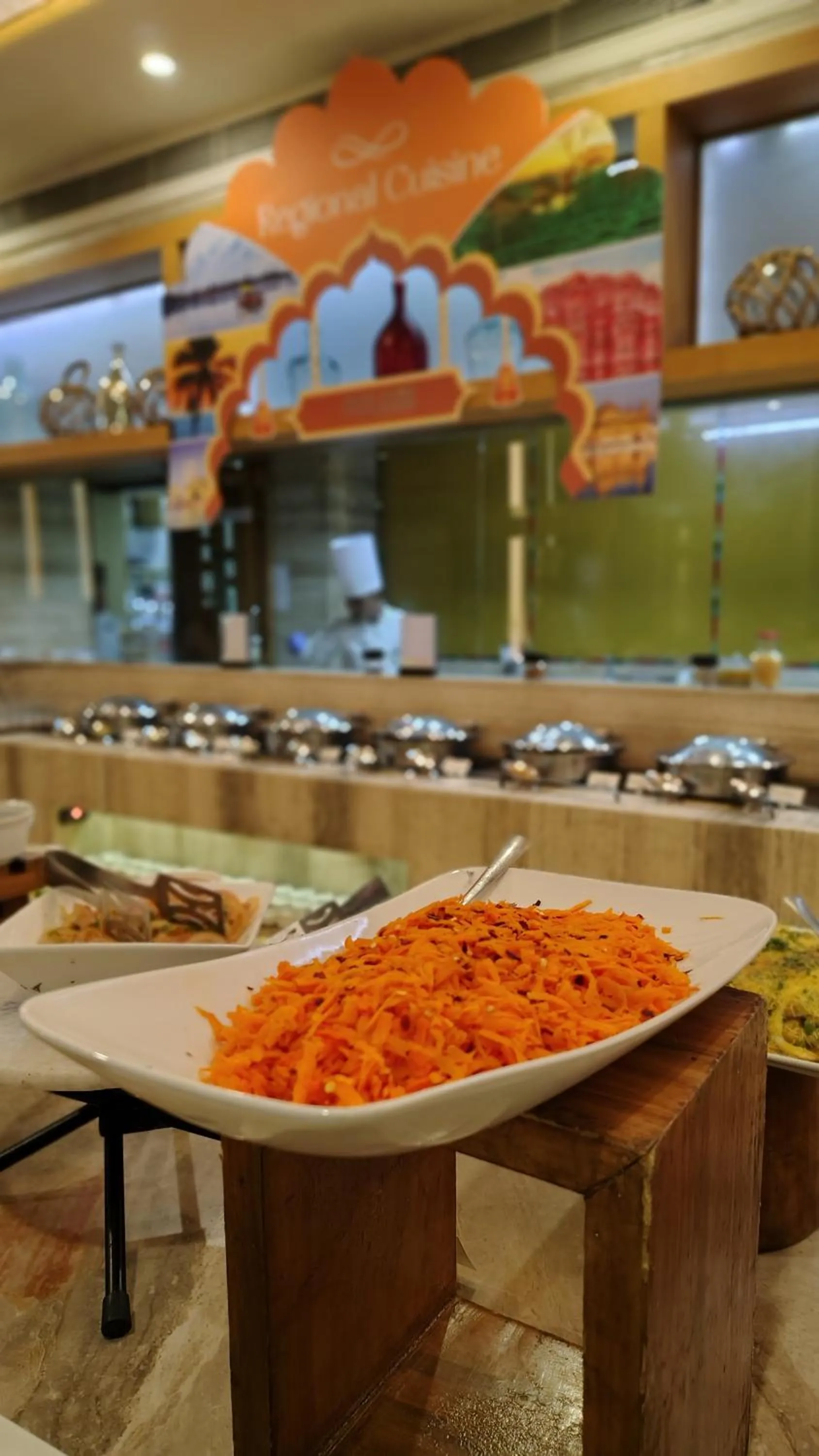 Restaurant/places to eat in Efcee Sarovar Premiere Bhavnagar