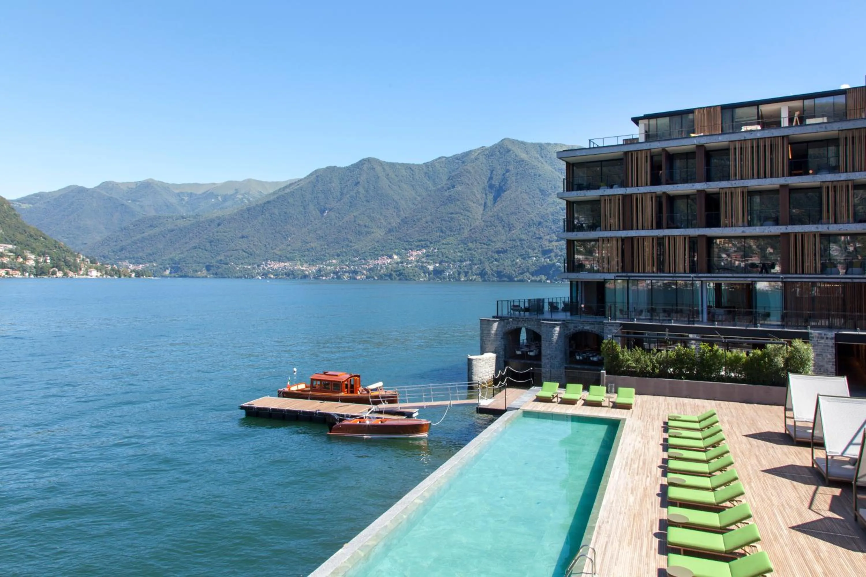 Swimming pool in Il Sereno Lago di Como