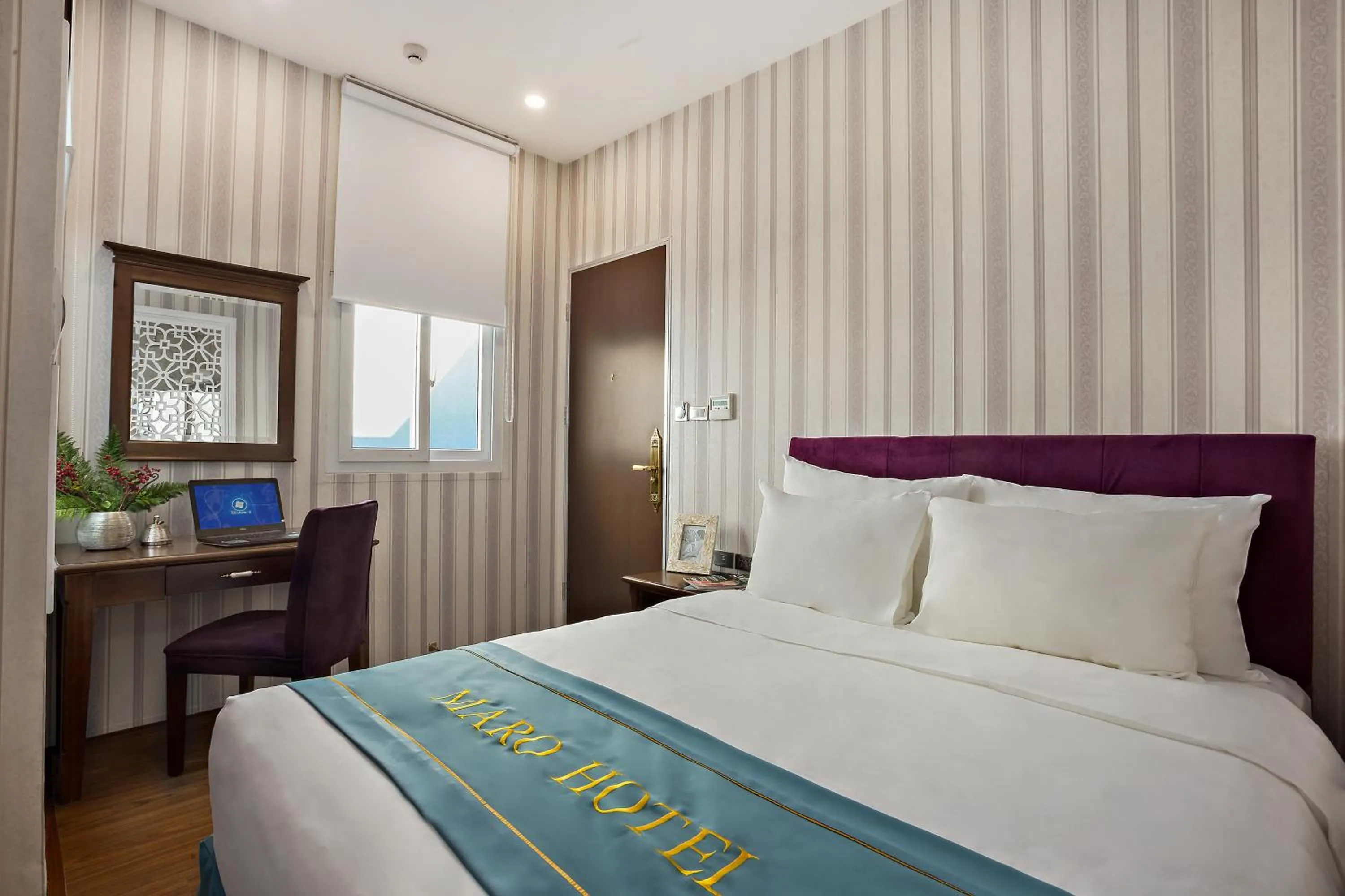 Photo of the whole room, Bed in Maro Hotel