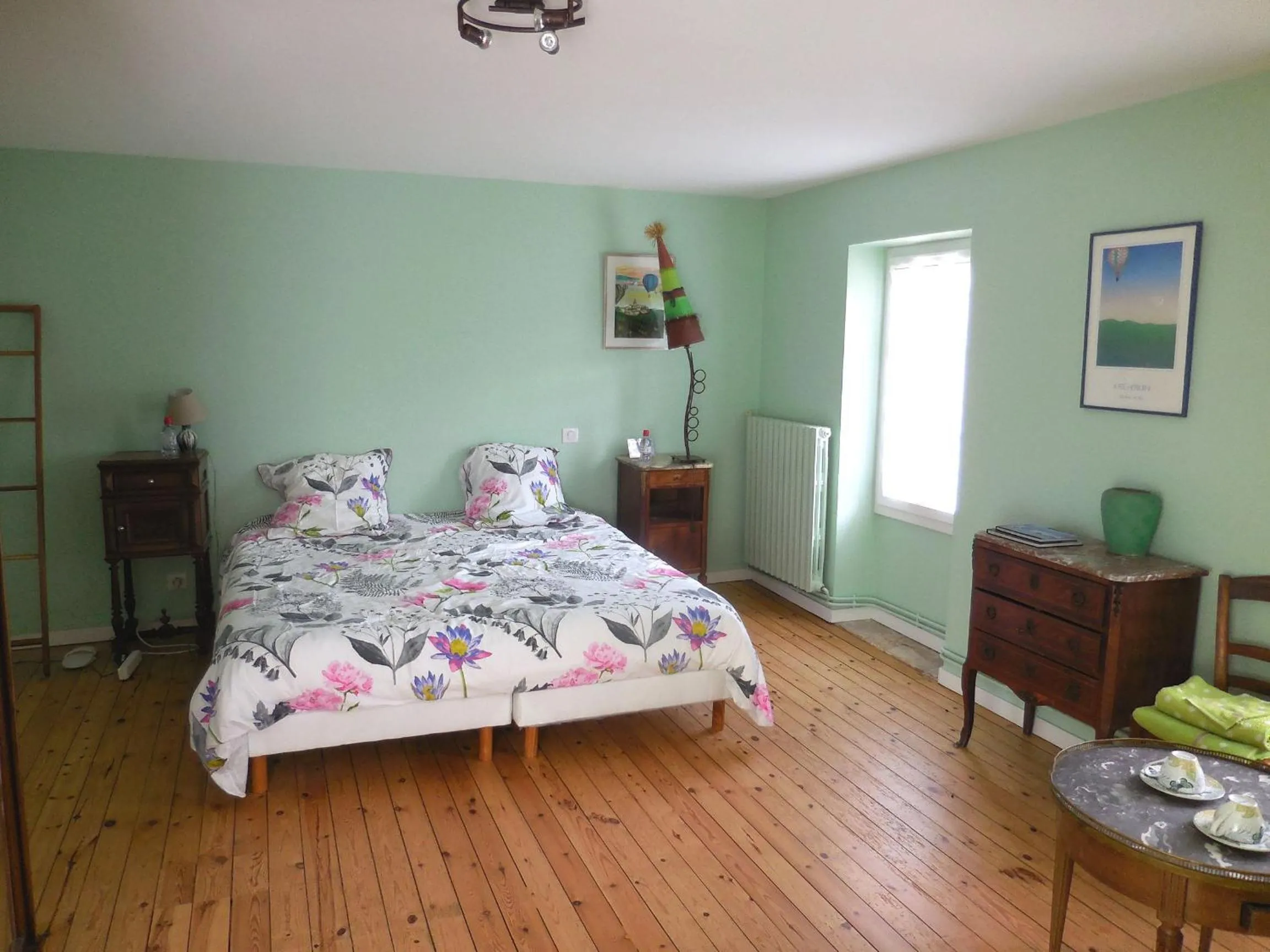 Photo of the whole room in La Ferme du Ciel