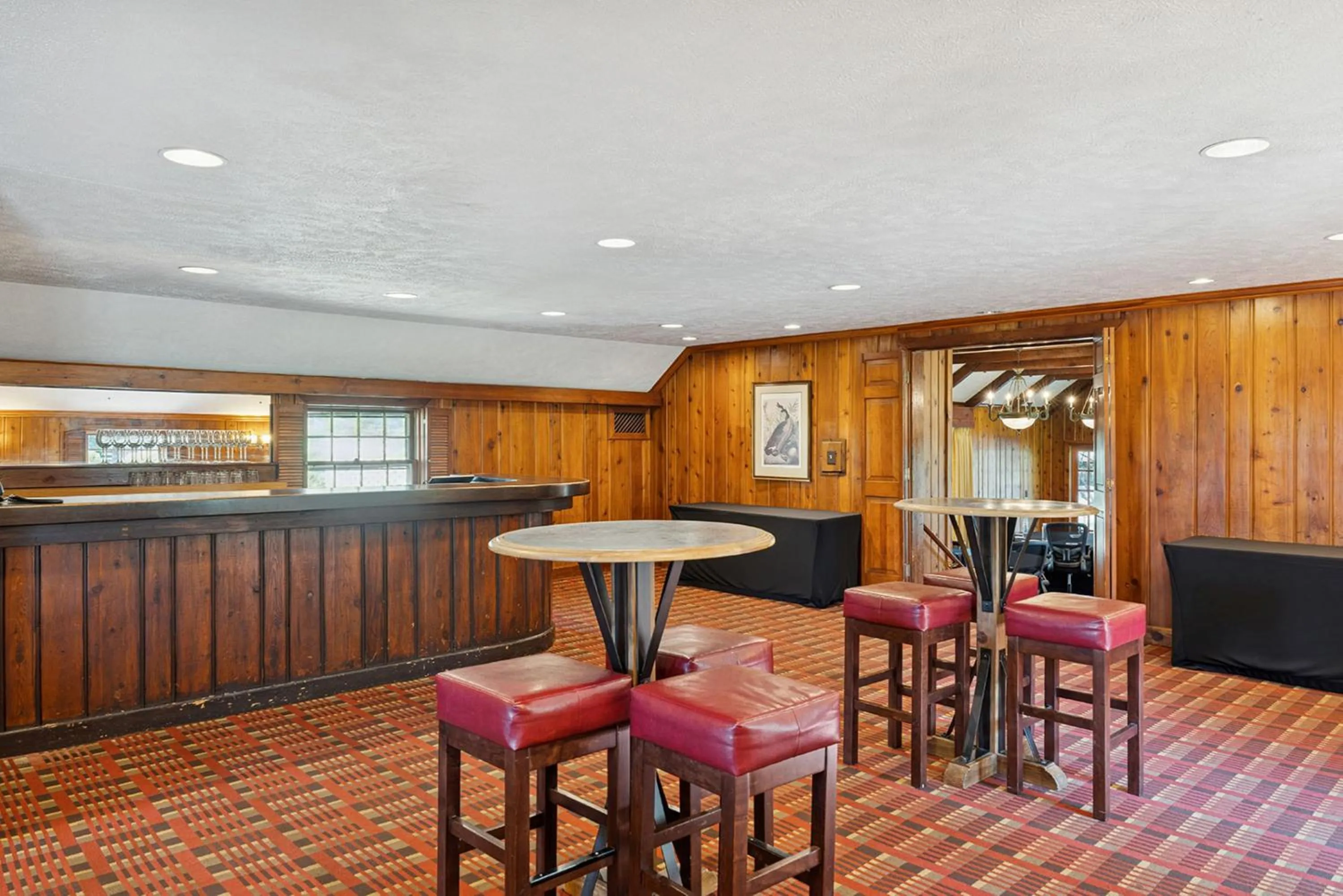 Lounge or bar in Airlie