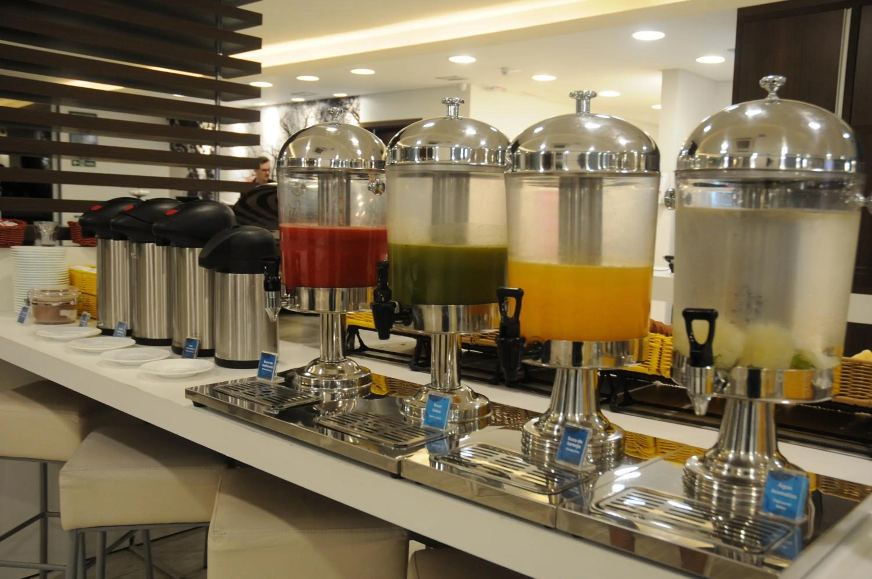 Drinks in Lizz Hotel