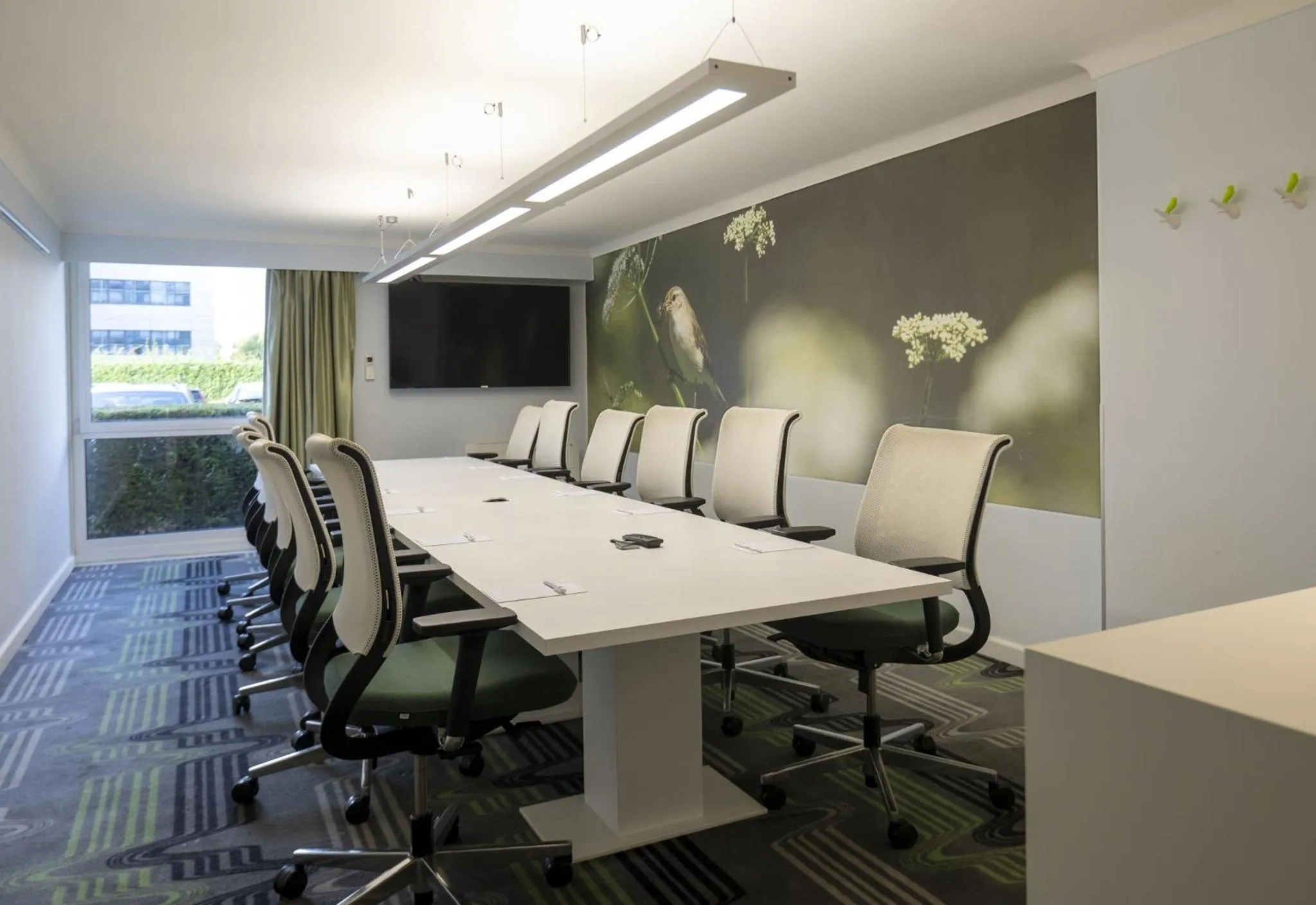 Meeting/conference room in Holiday Inn Hotel Brussels Airport by IHG