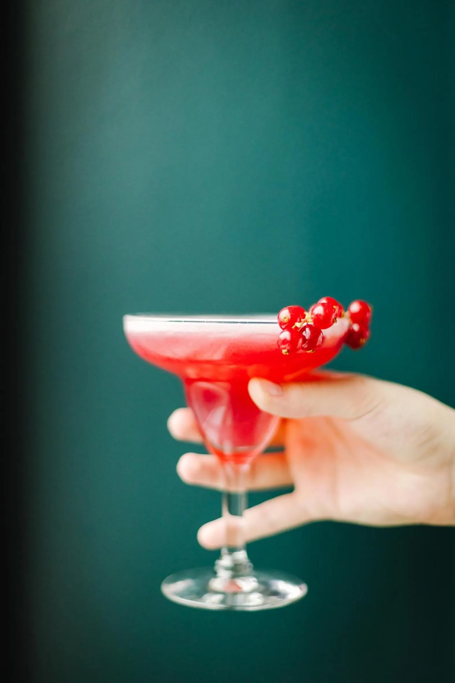 Lounge or bar in Holiday Inn Hotel Brussels Airport by IHG