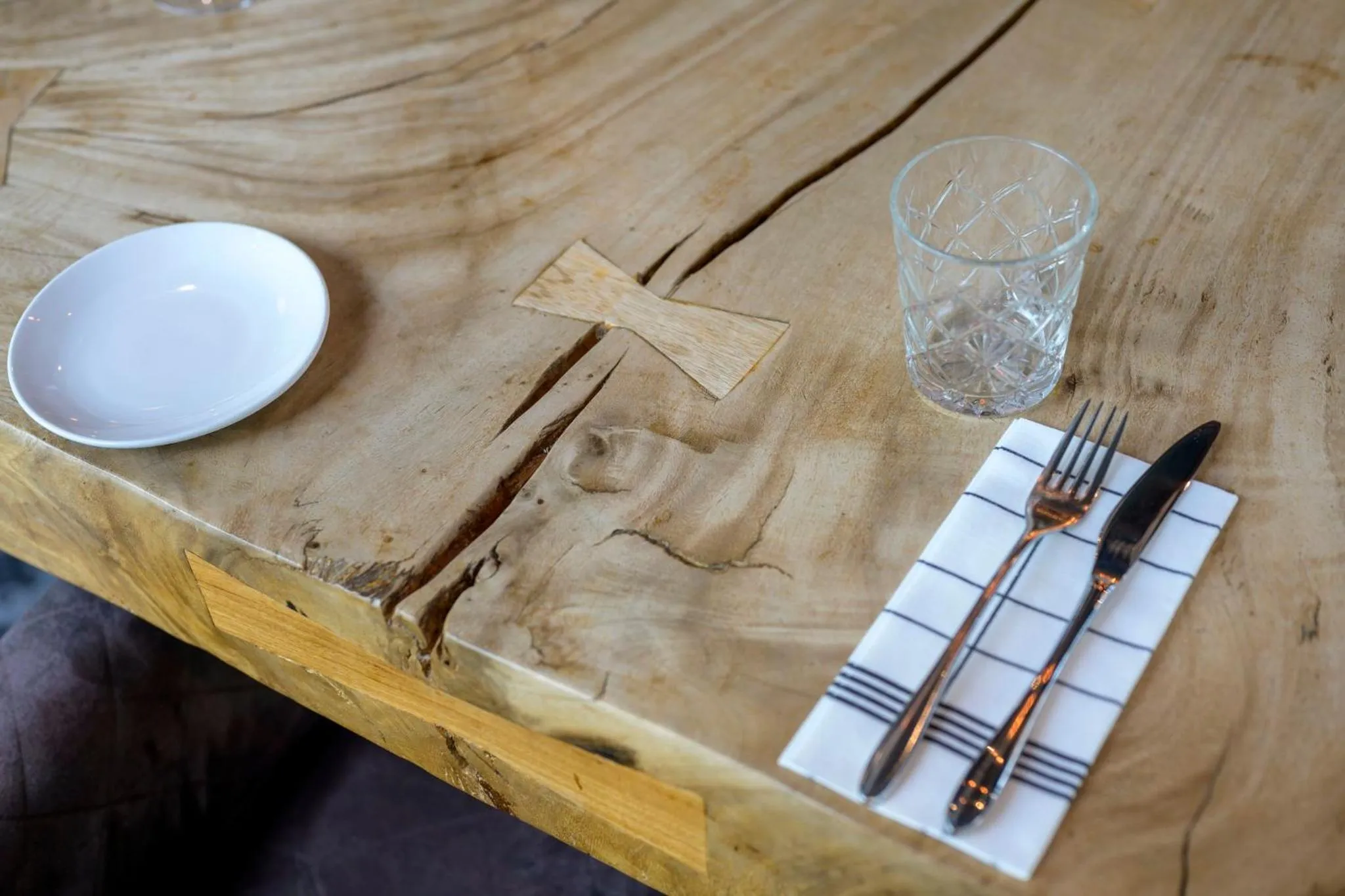 Restaurant/places to eat in Holiday Inn Hotel Brussels Airport by IHG