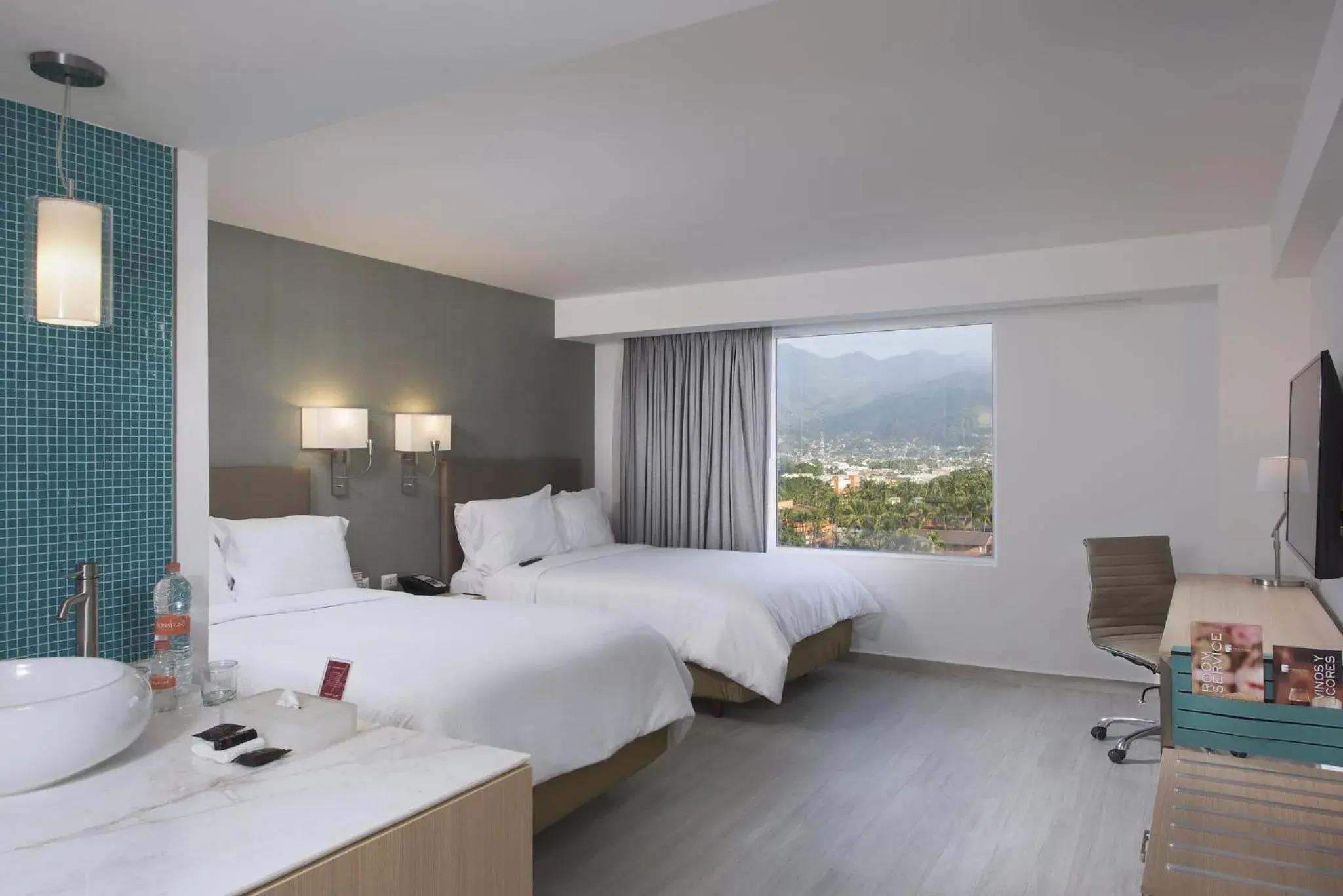 Superior Double Room in Fiesta Inn Puerto Vallarta Isla Superior Double Room in Fiesta Inn Puerto Vallarta Isla