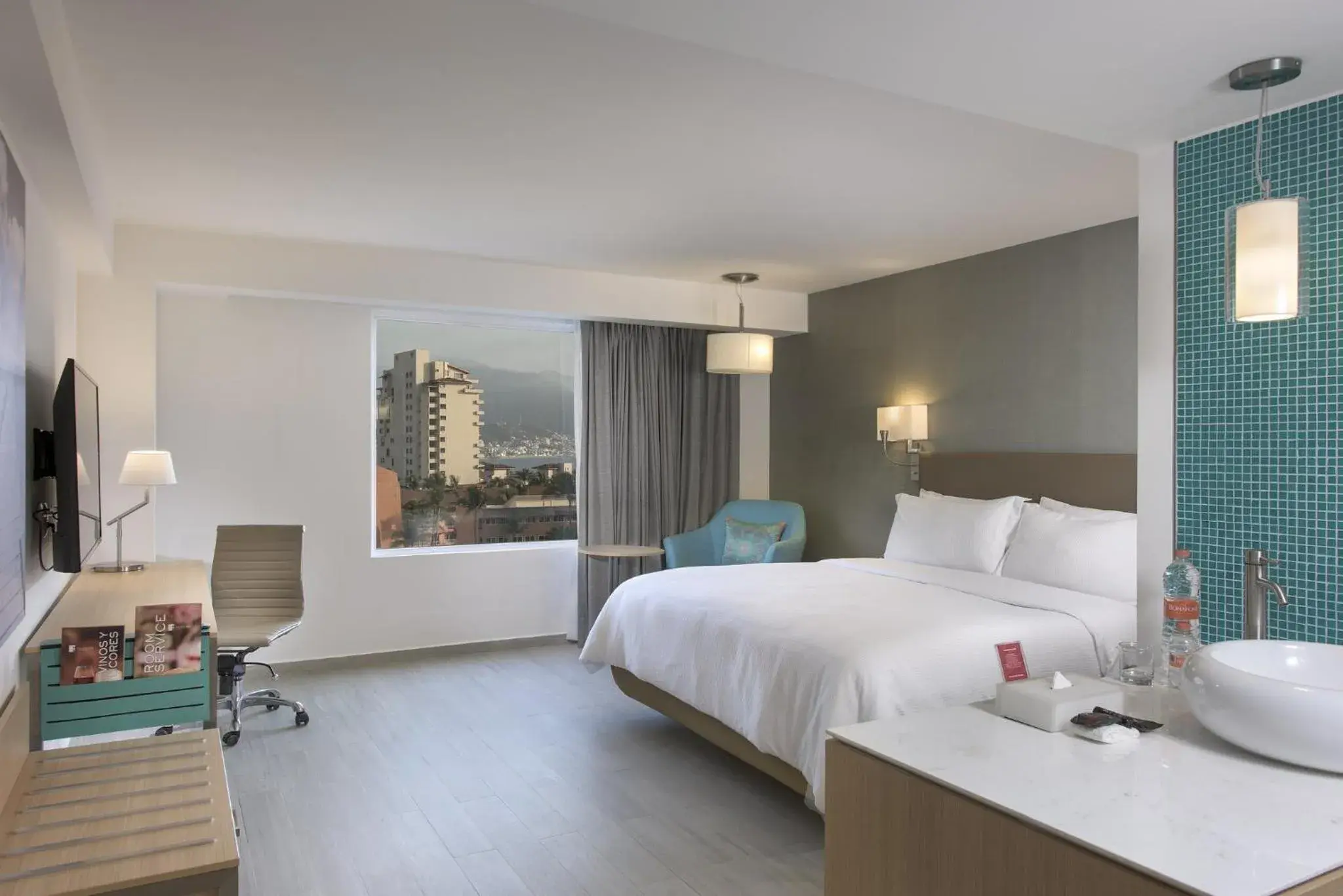 Superior King Room in Fiesta Inn Puerto Vallarta Isla Superior King Room in Fiesta Inn Puerto Vallarta Isla