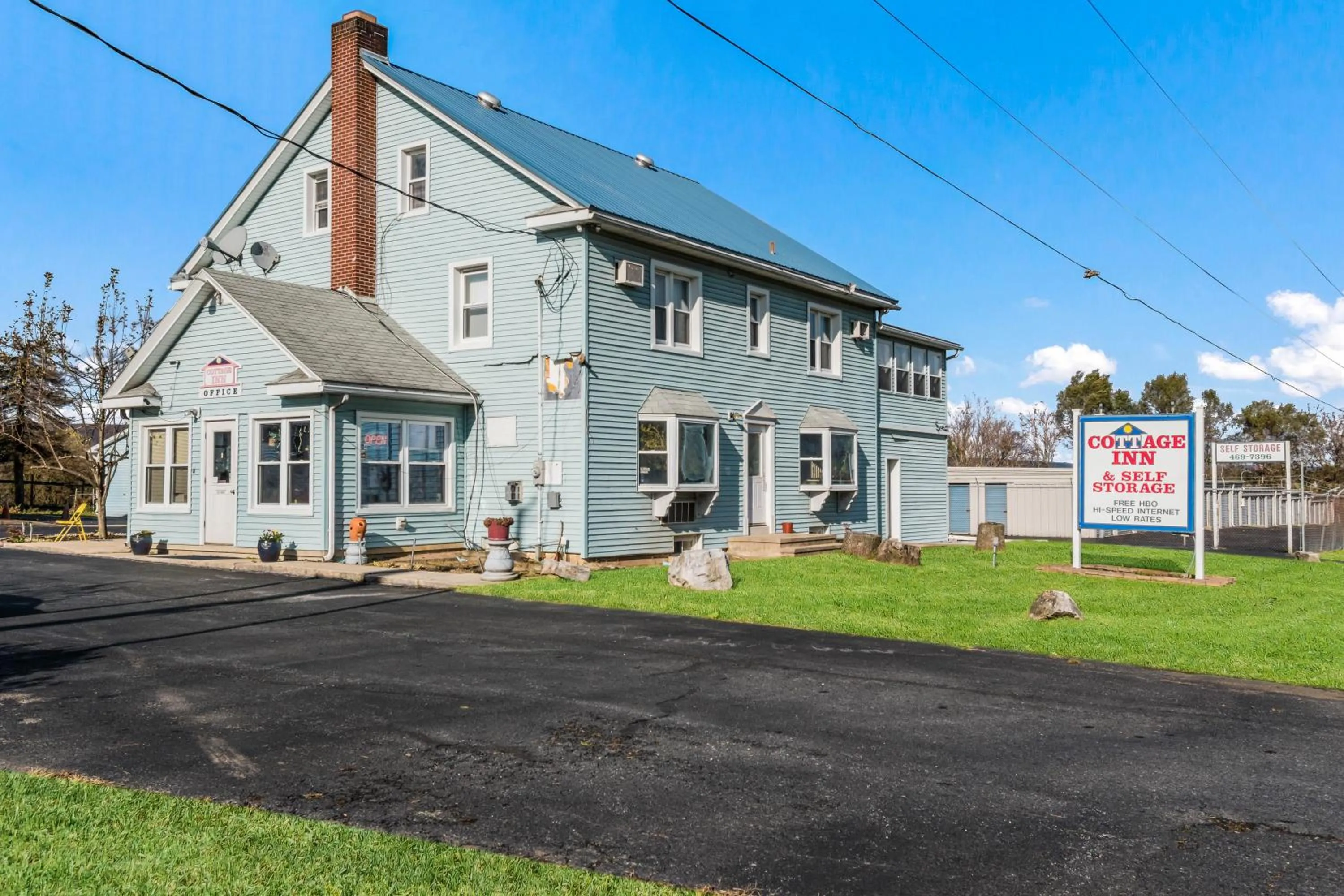 Cottage Inn - Grantville