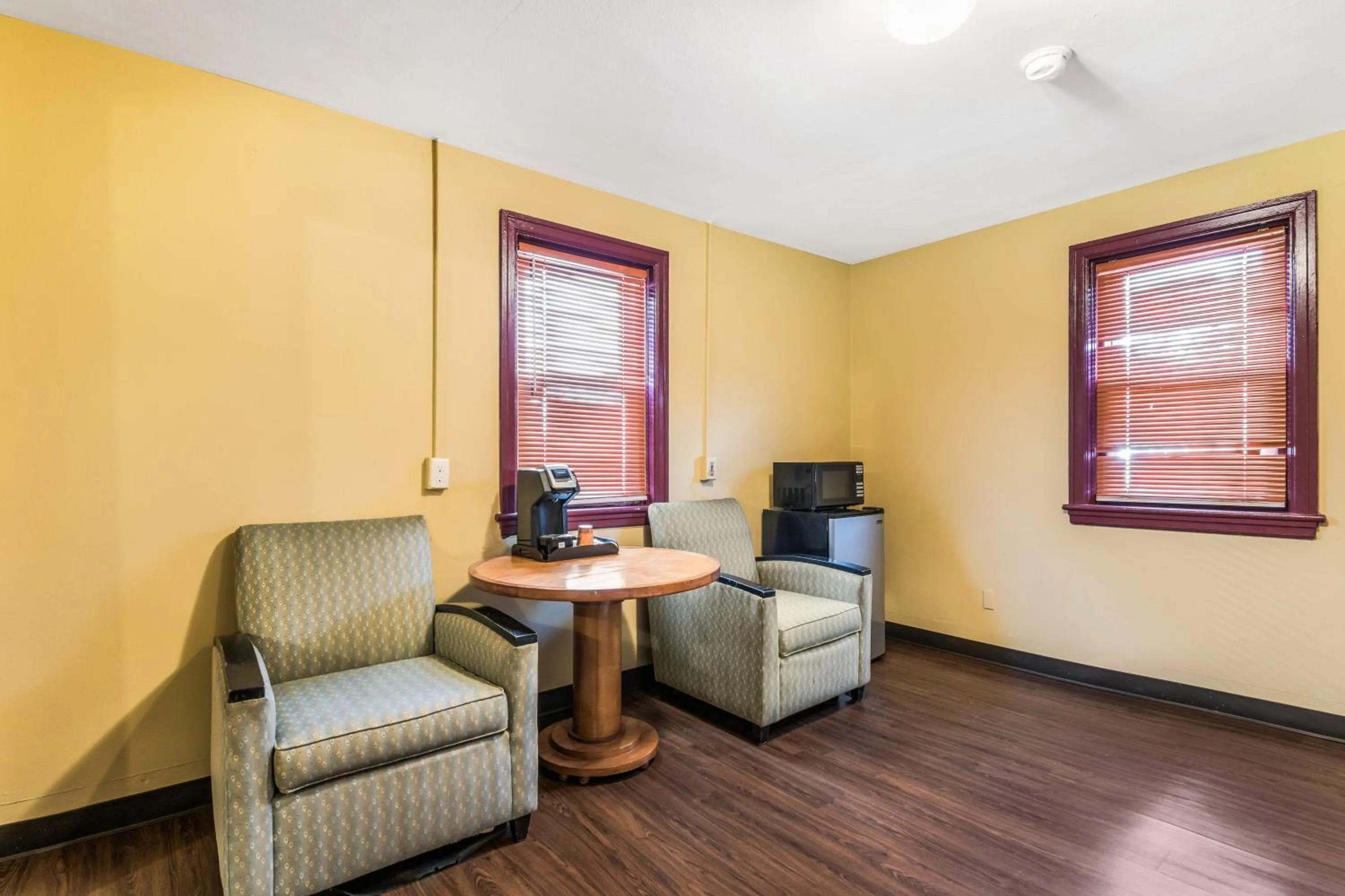 Cottage Inn - Grantville