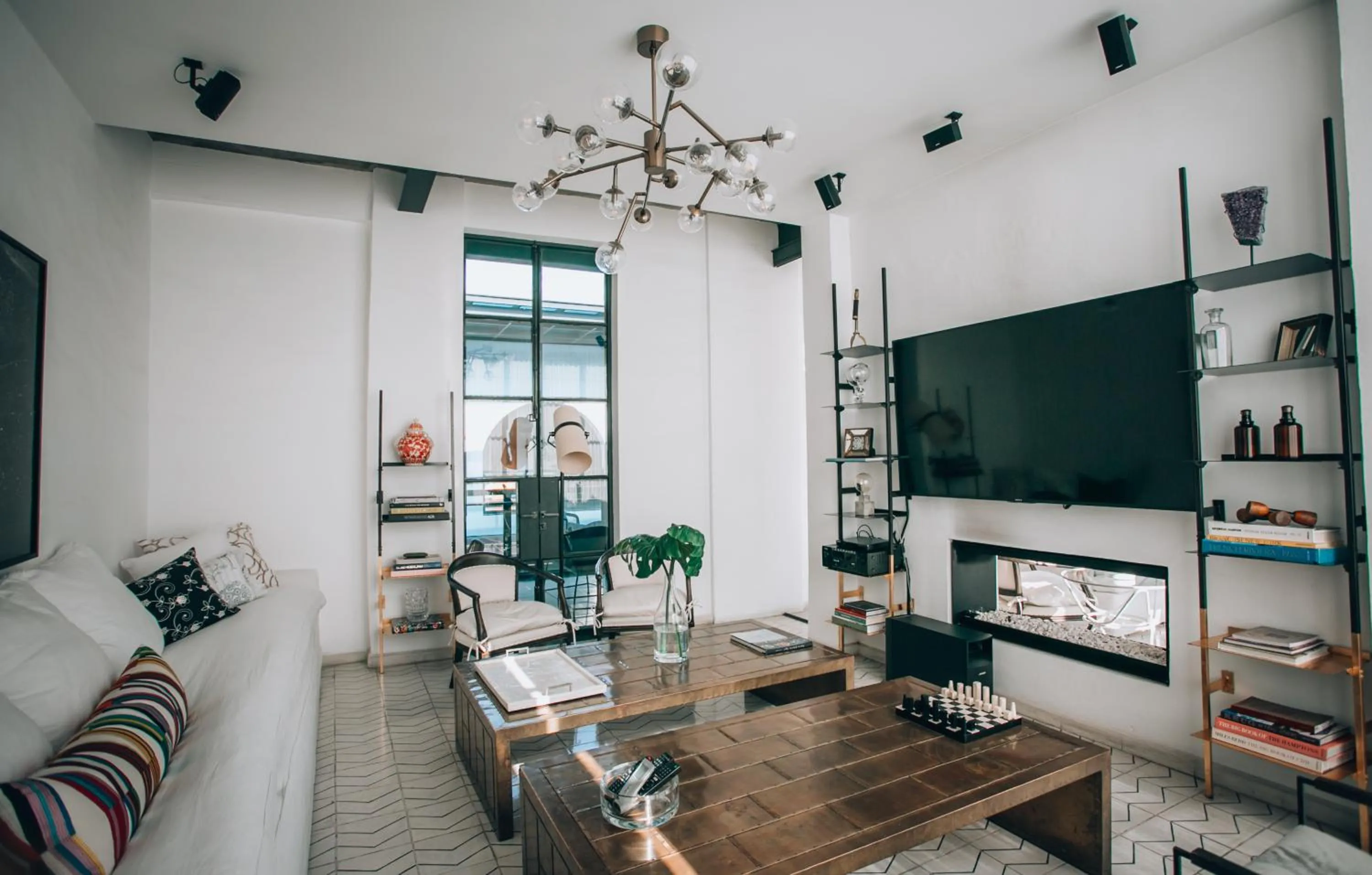 Property building in LOtel-Casa Arca