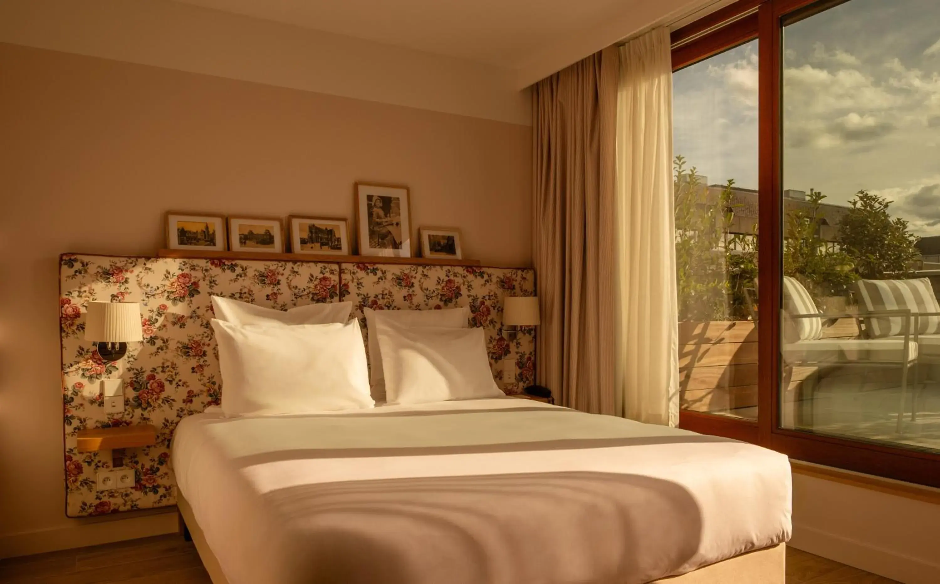 Double Room with Terrace in 9Hotel Chelton Double Room with Terrace in 9Hotel Chelton