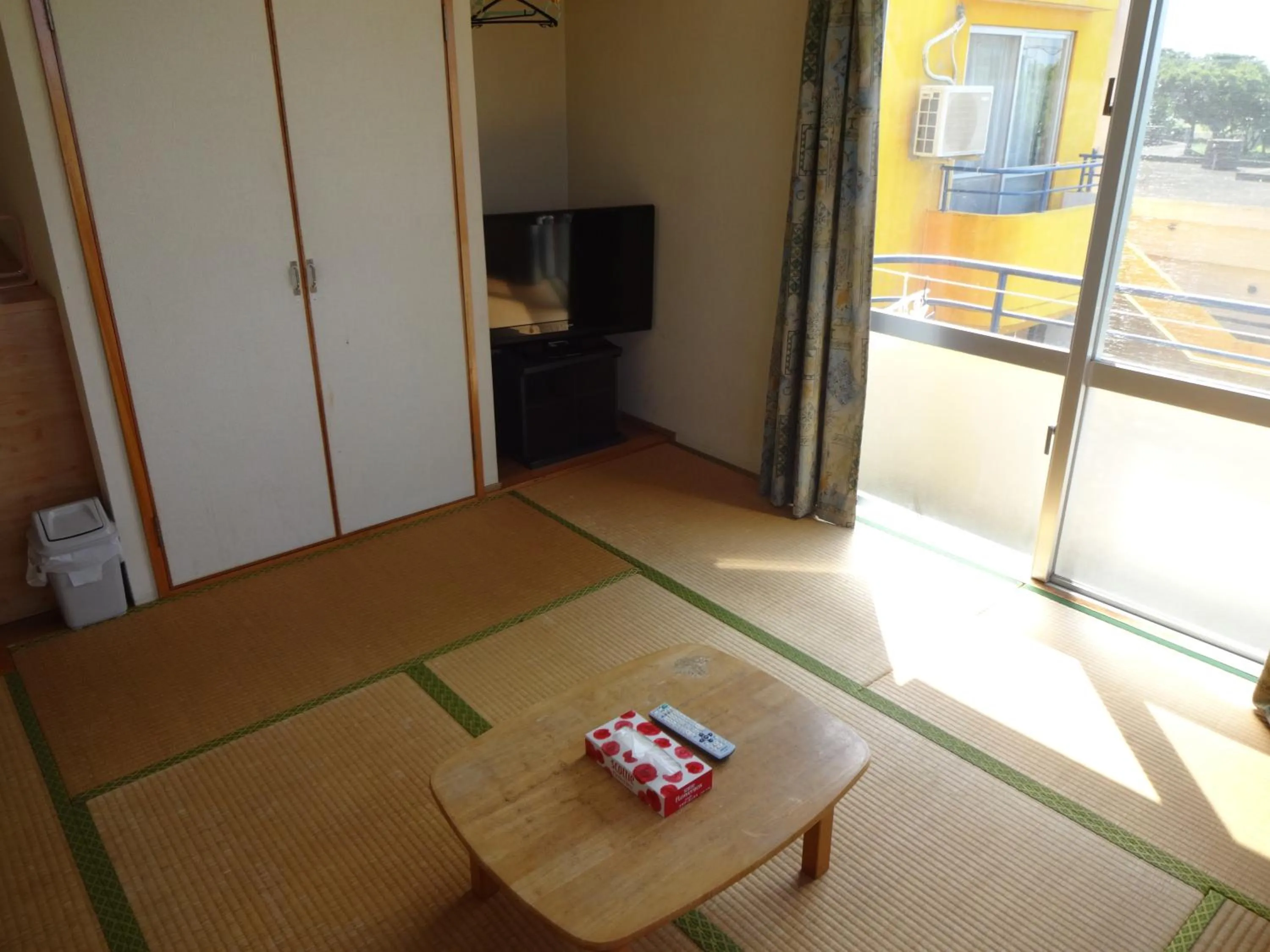 Photo of the whole room in Pension Orange Box