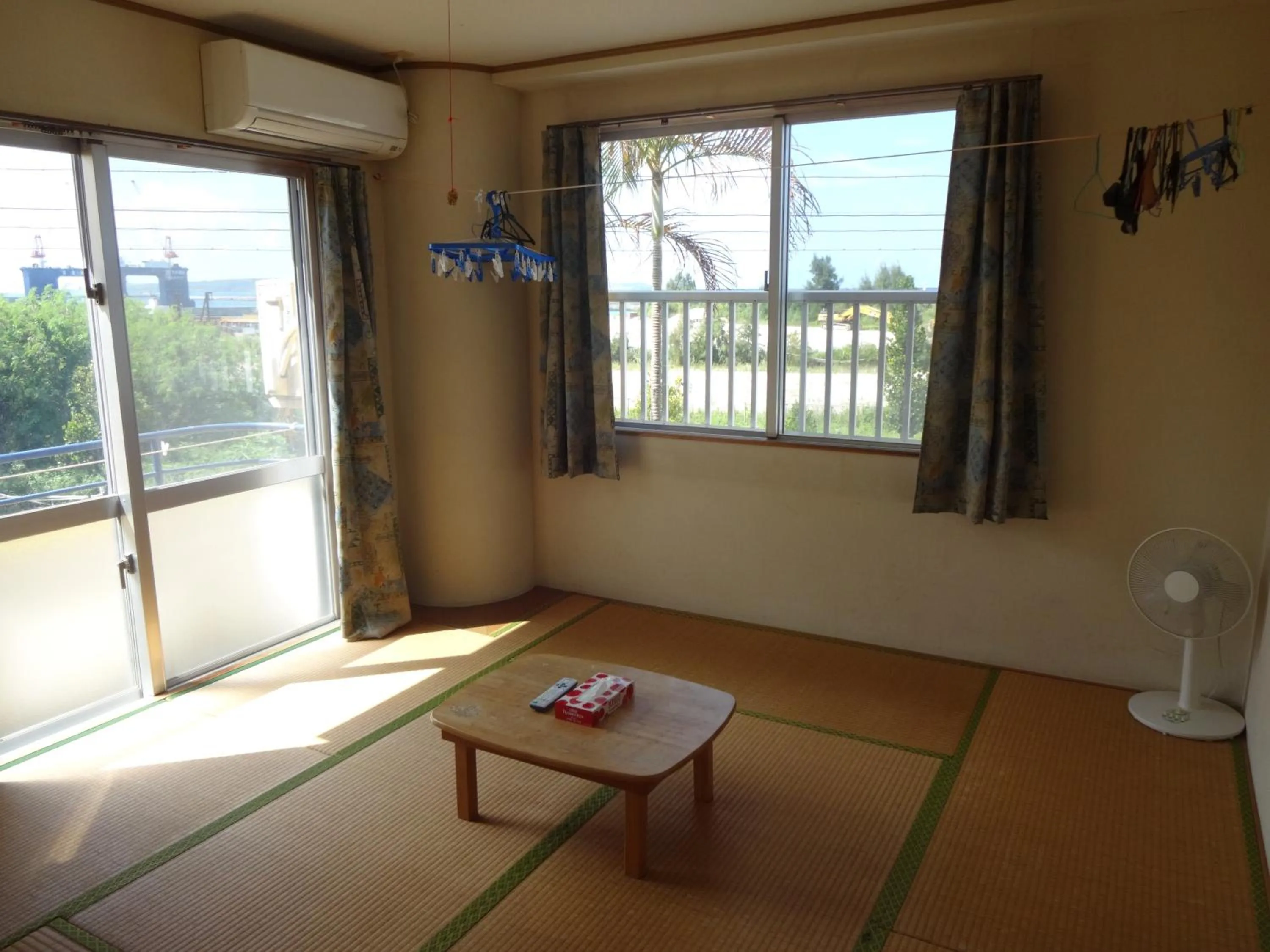 Photo of the whole room in Pension Orange Box