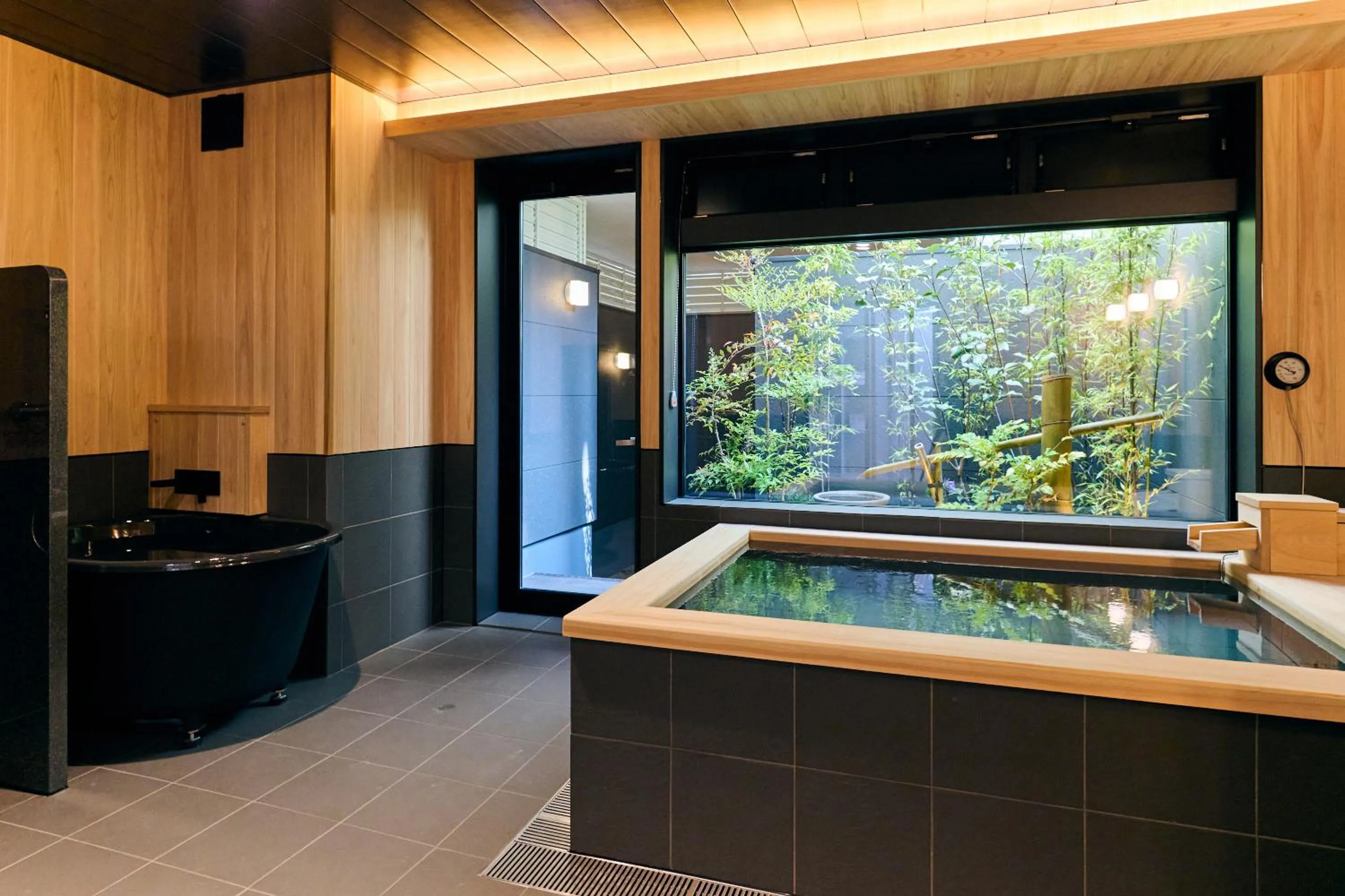 Amakusa Santacoming Hotel