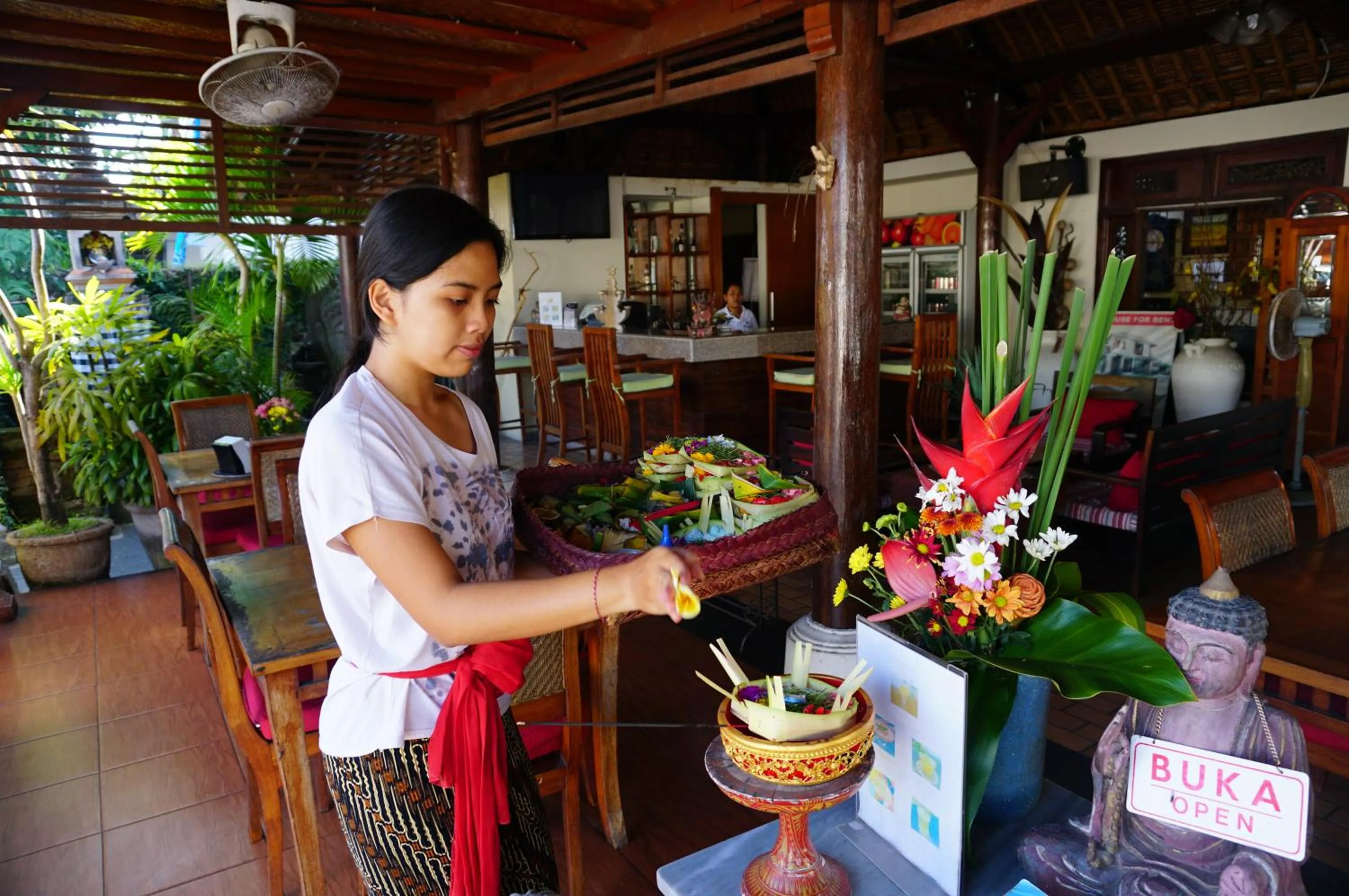 Restaurant/places to eat in Yulia 2 Homestay Sanur