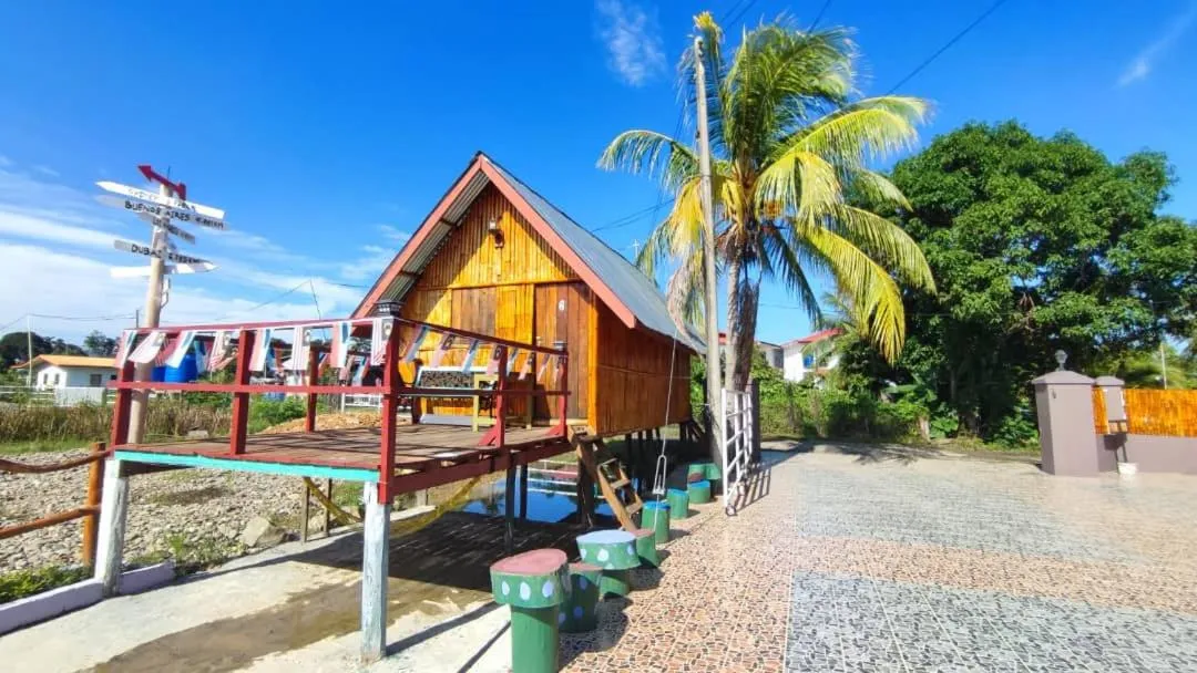 Taun Gusi Village Homestay