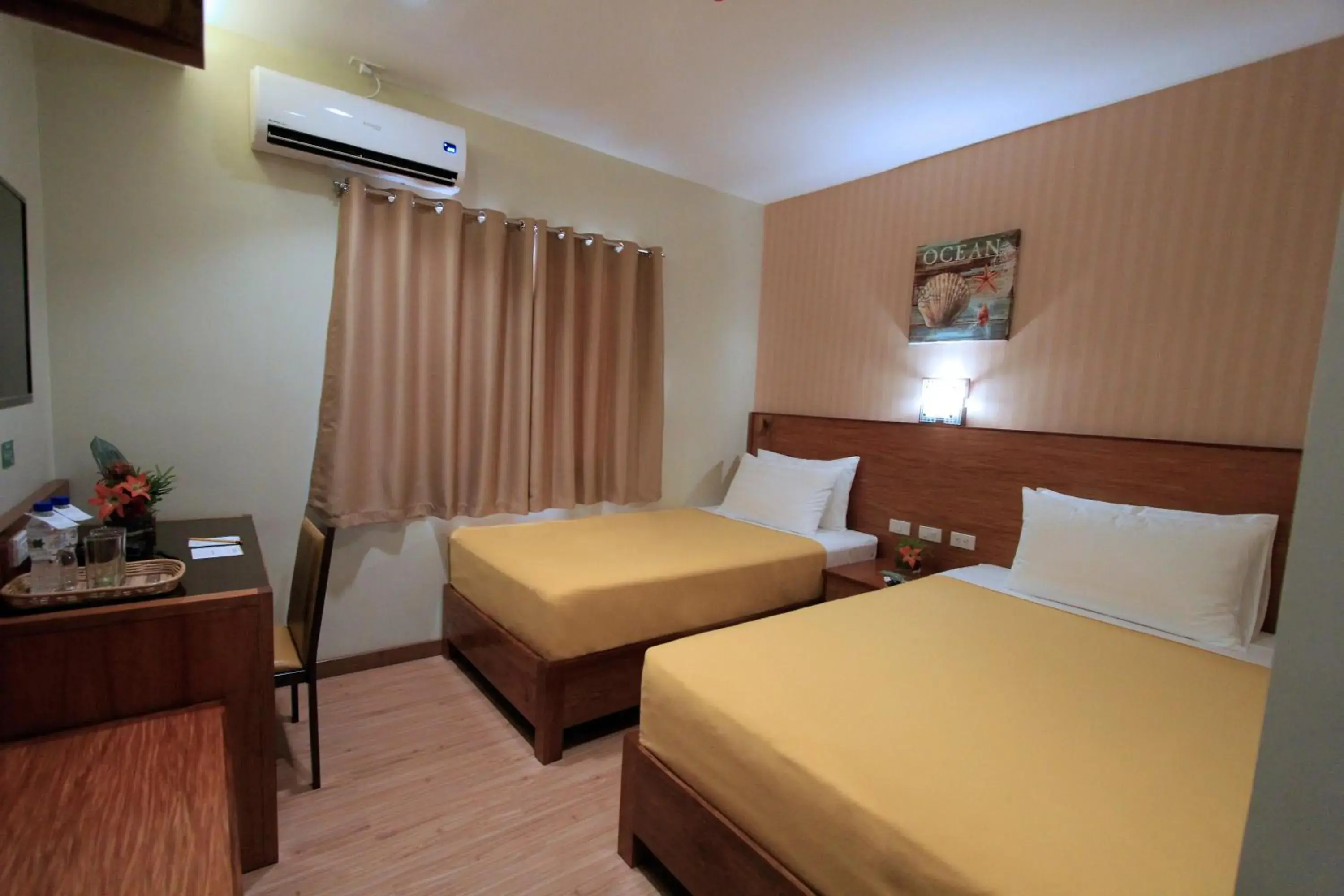 Standard Double or Twin Room in Coron Soleil Express Hotel Standard Double or Twin Room in Coron Soleil Express Hotel