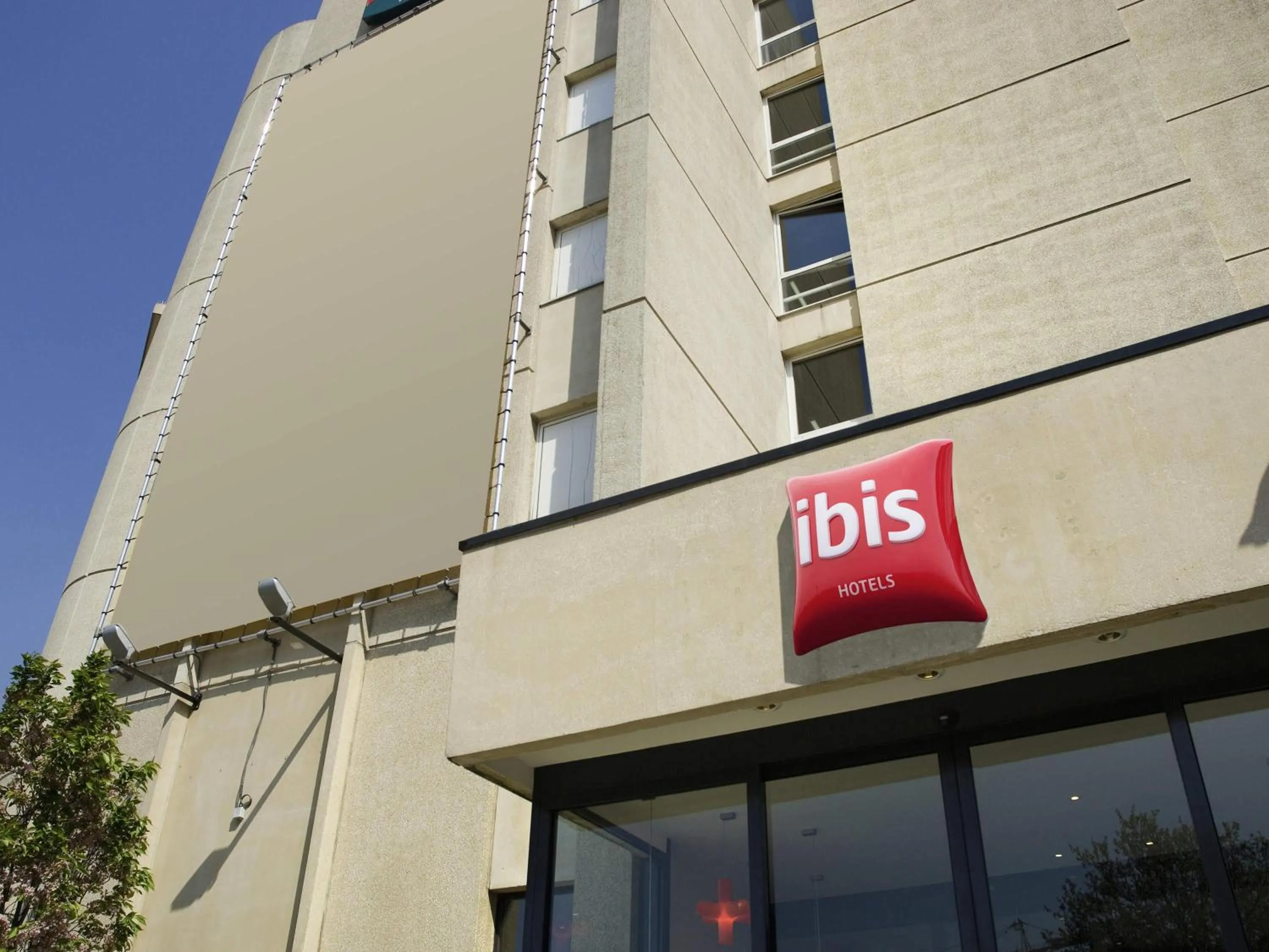Property building in ibis Antwerpen Centrum