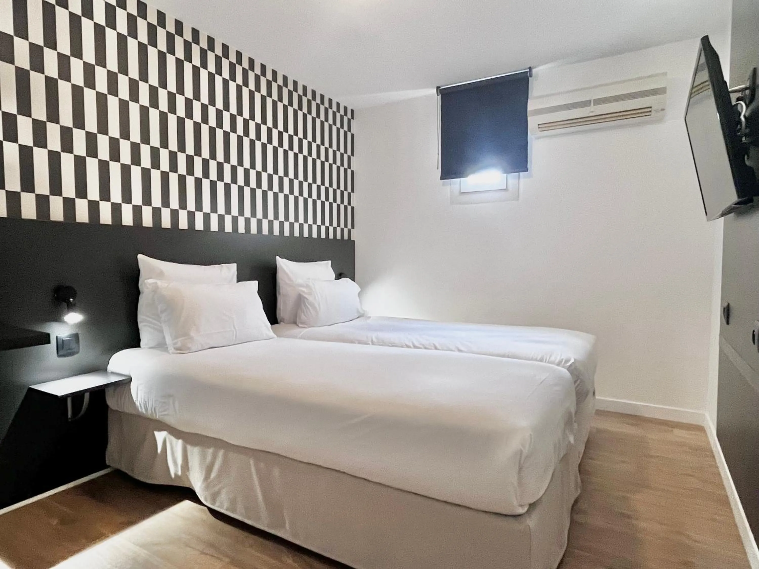 Bedroom, Bed in Le Prose Hôtel