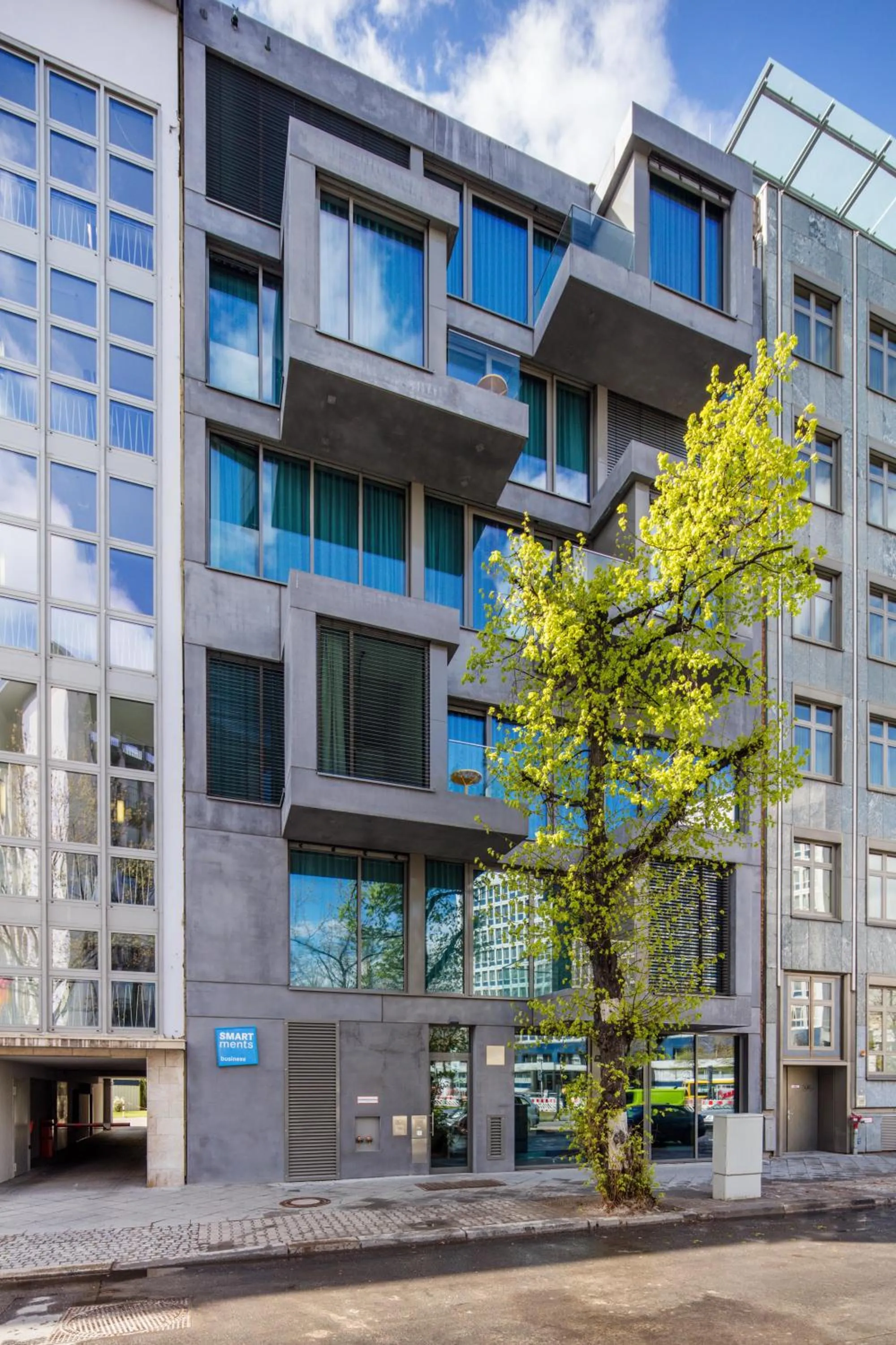 Property building in smartments Berlin City West