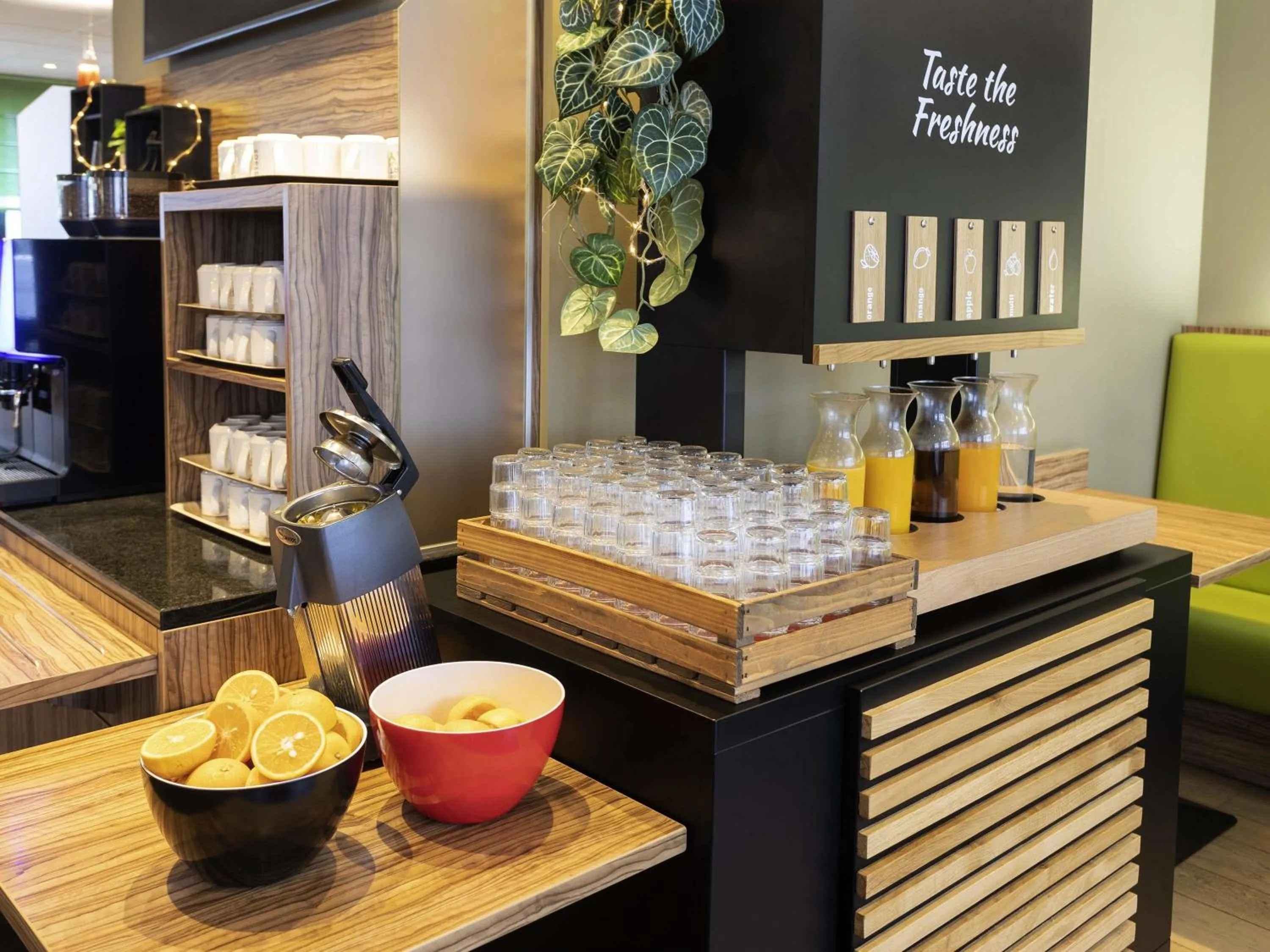 Breakfast in ibis Hotel Brussels Centre Gare du Midi