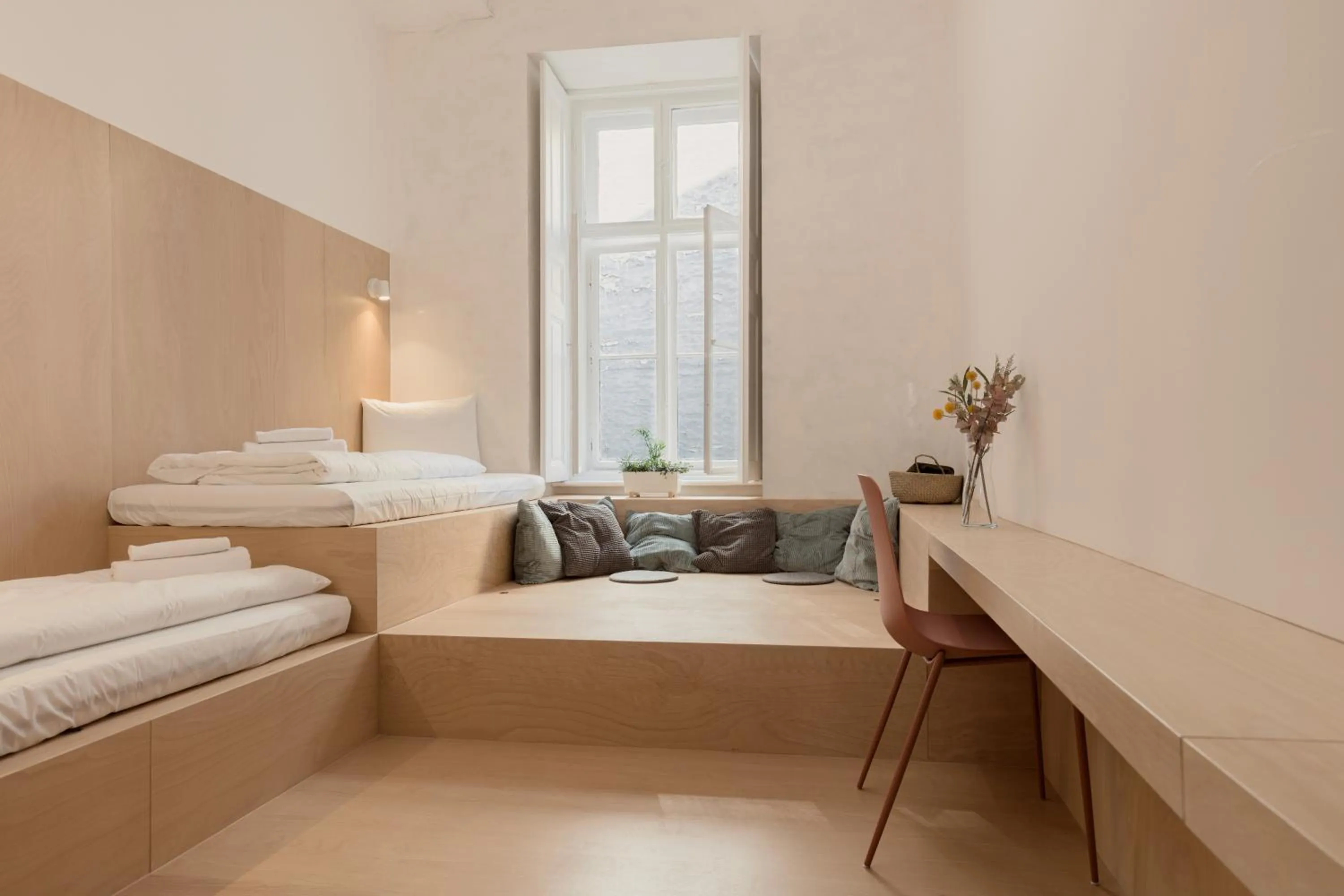 Seating area, Bed in Flow Spaces