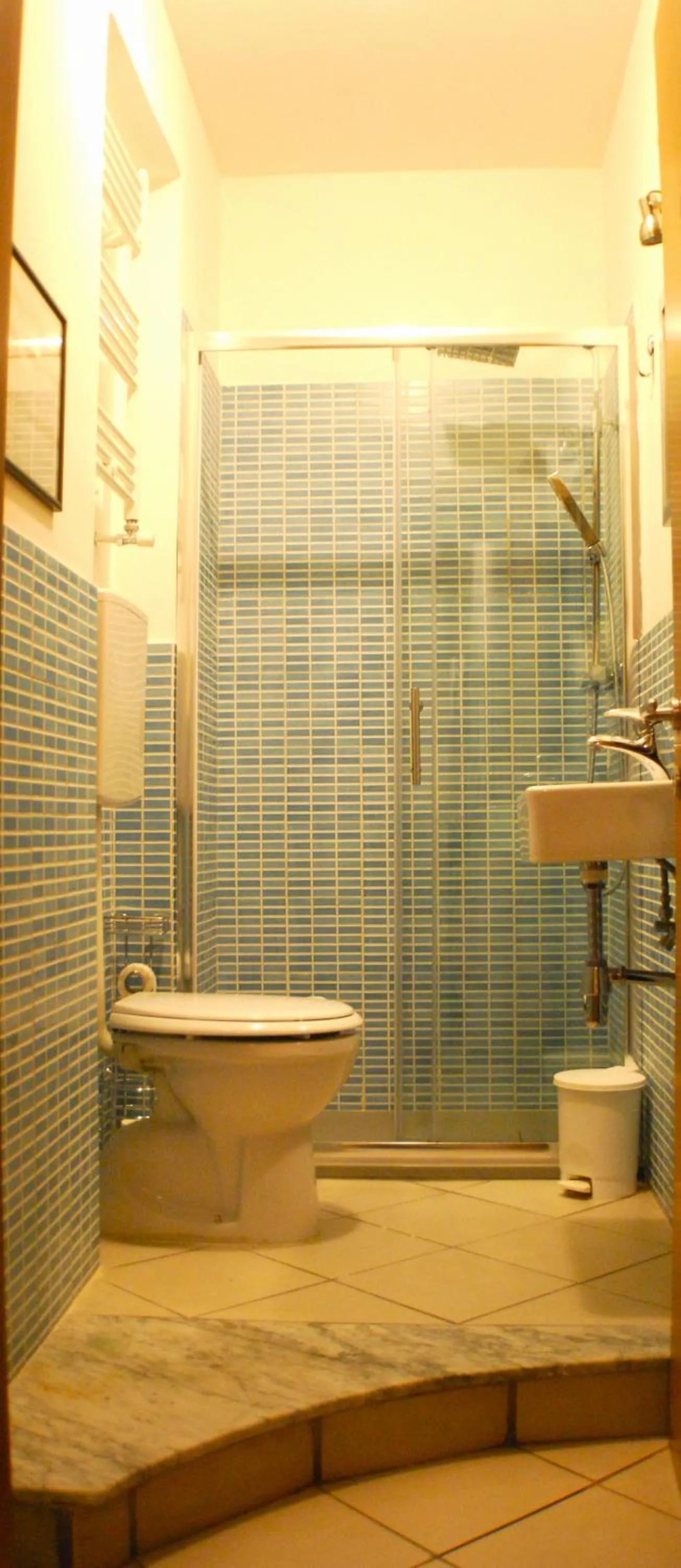 Bathroom in AlbergoTeatro