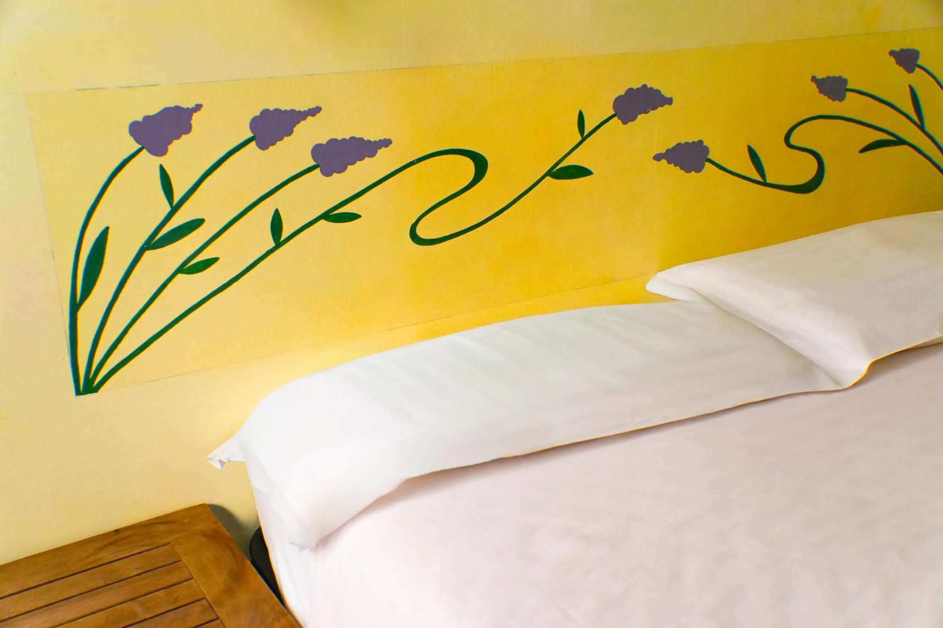 Decorative detail, Bed in AlbergoTeatro