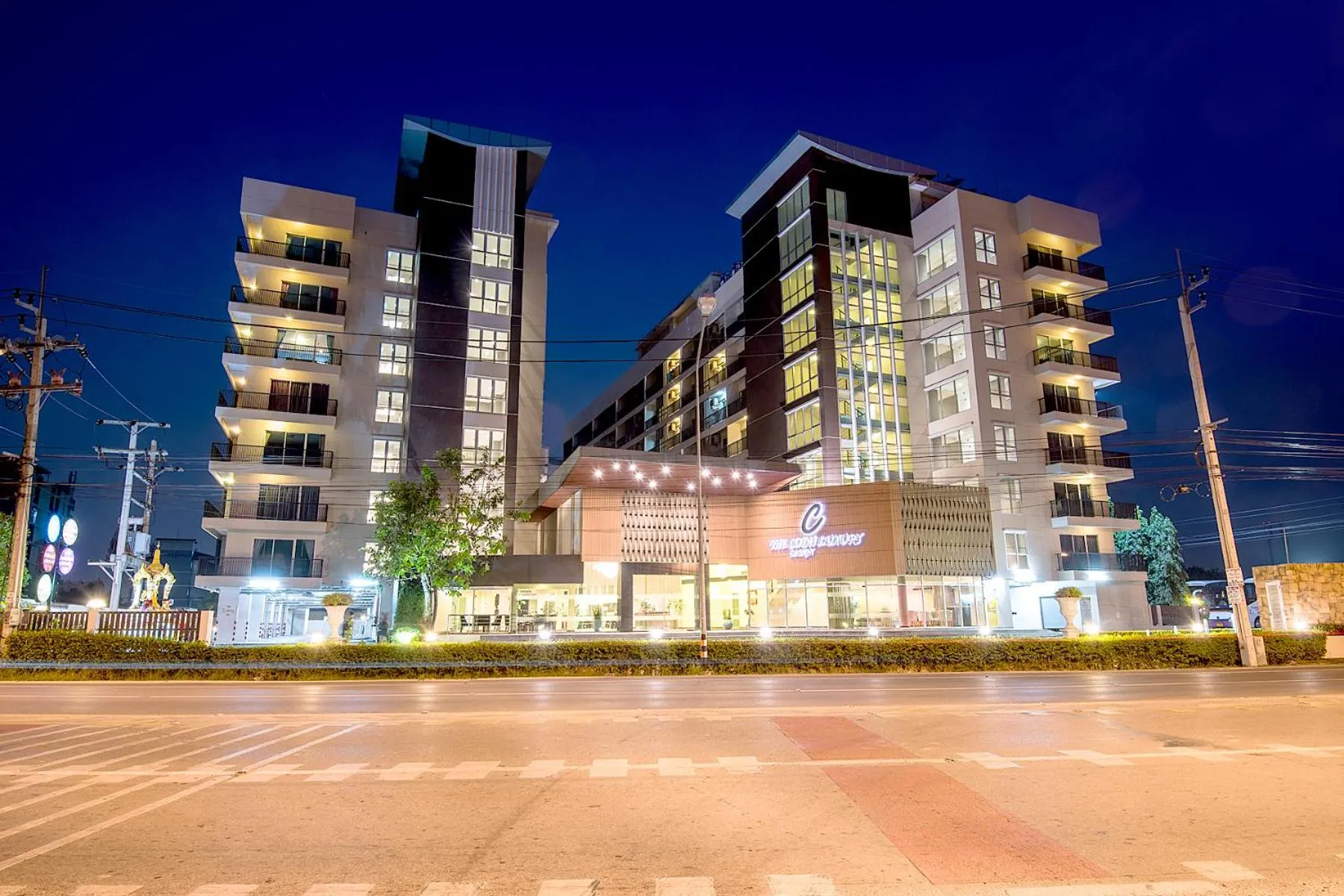 Property building in The Cotai Luxury Design Hotel