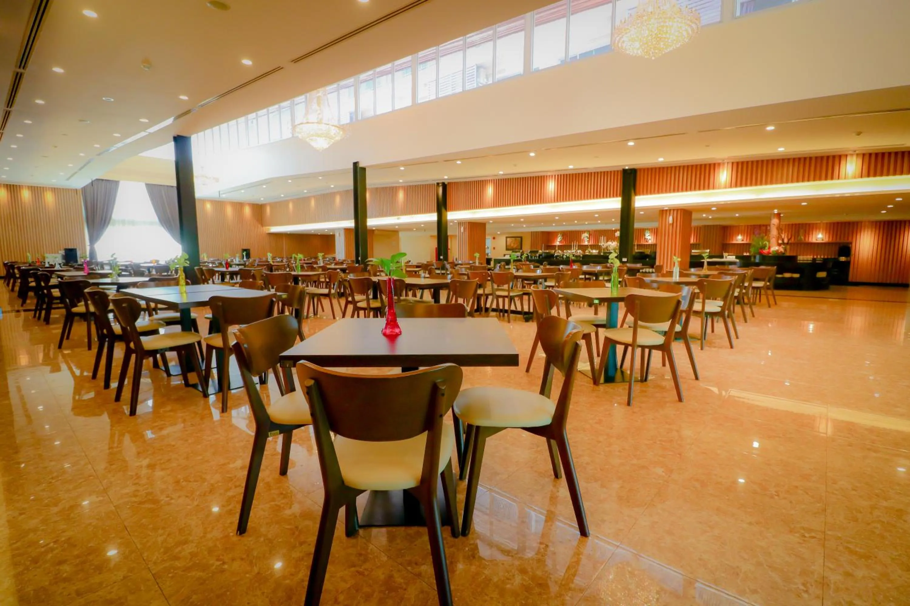 Breakfast in The Cotai Luxury Design Hotel