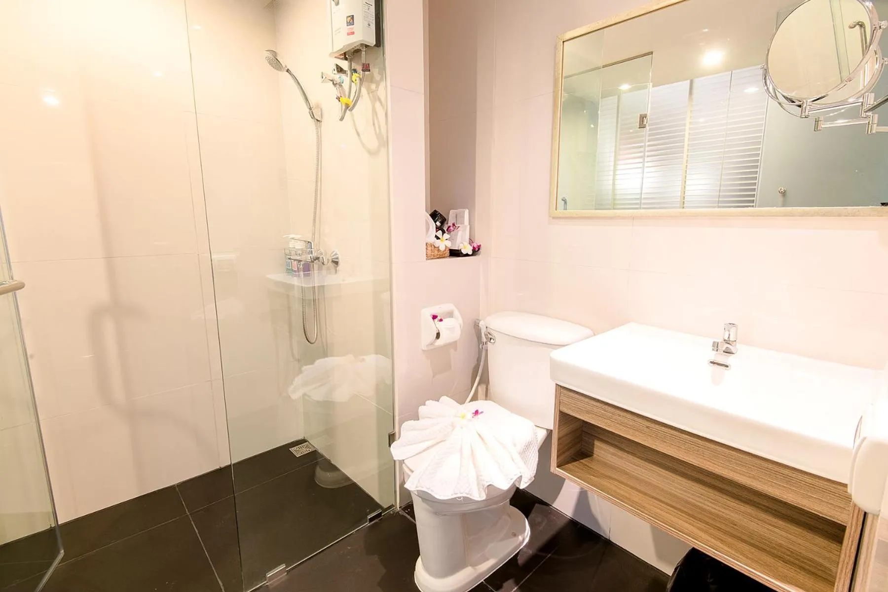 Bathroom in The Cotai Luxury Design Hotel