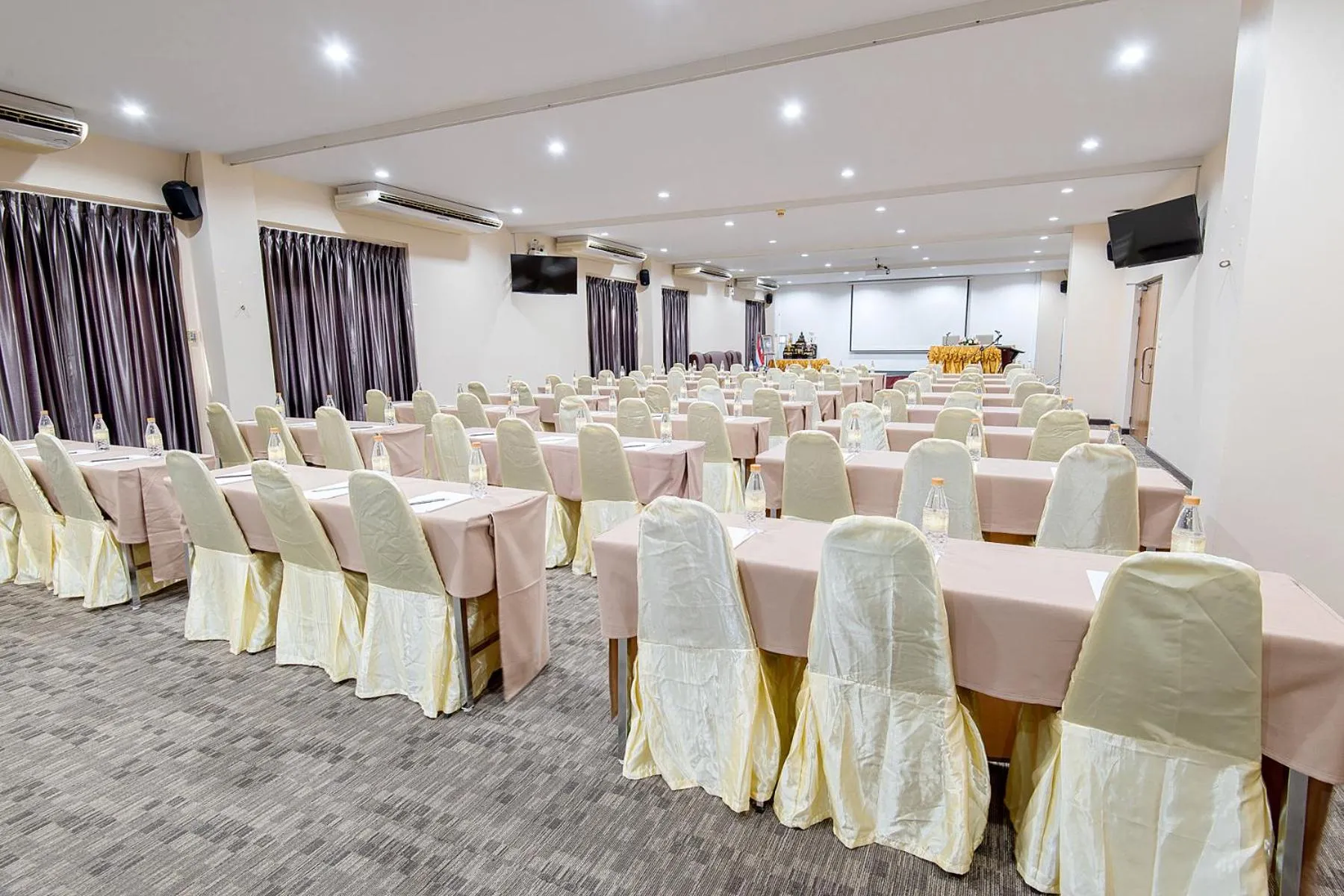 Meeting/conference room in The Cotai Luxury Design Hotel