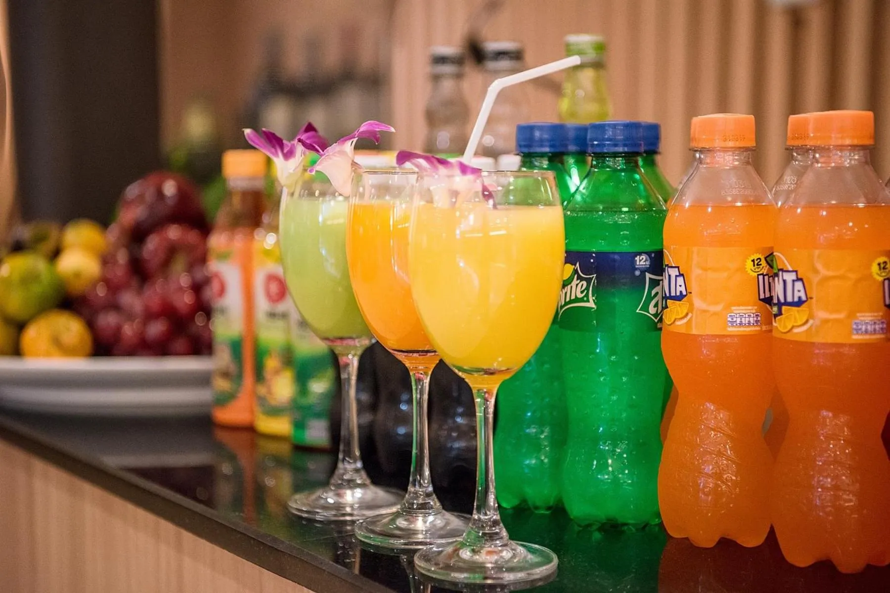 Lounge or bar in The Cotai Luxury Design Hotel