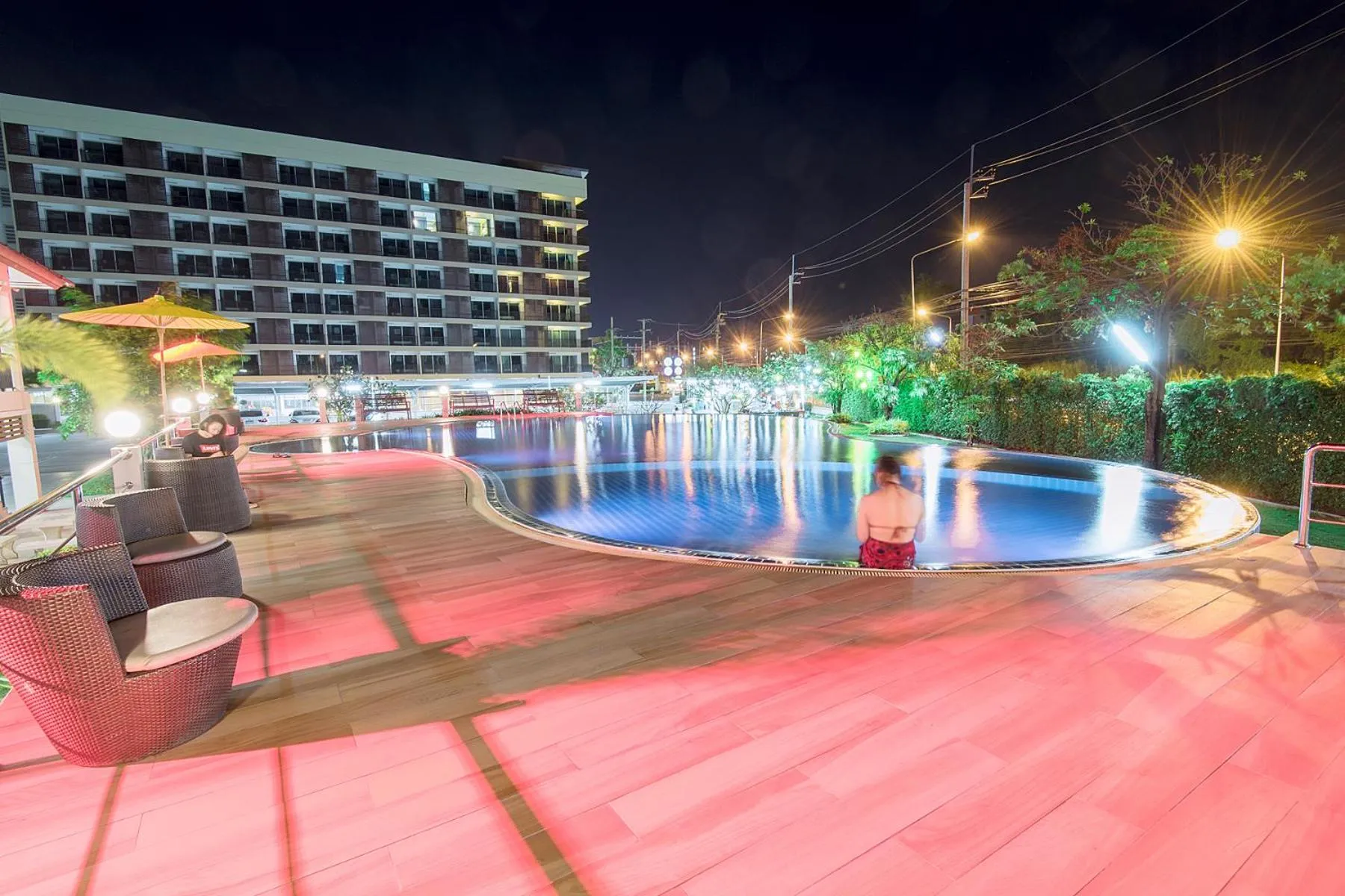 Swimming pool in The Cotai Luxury Design Hotel