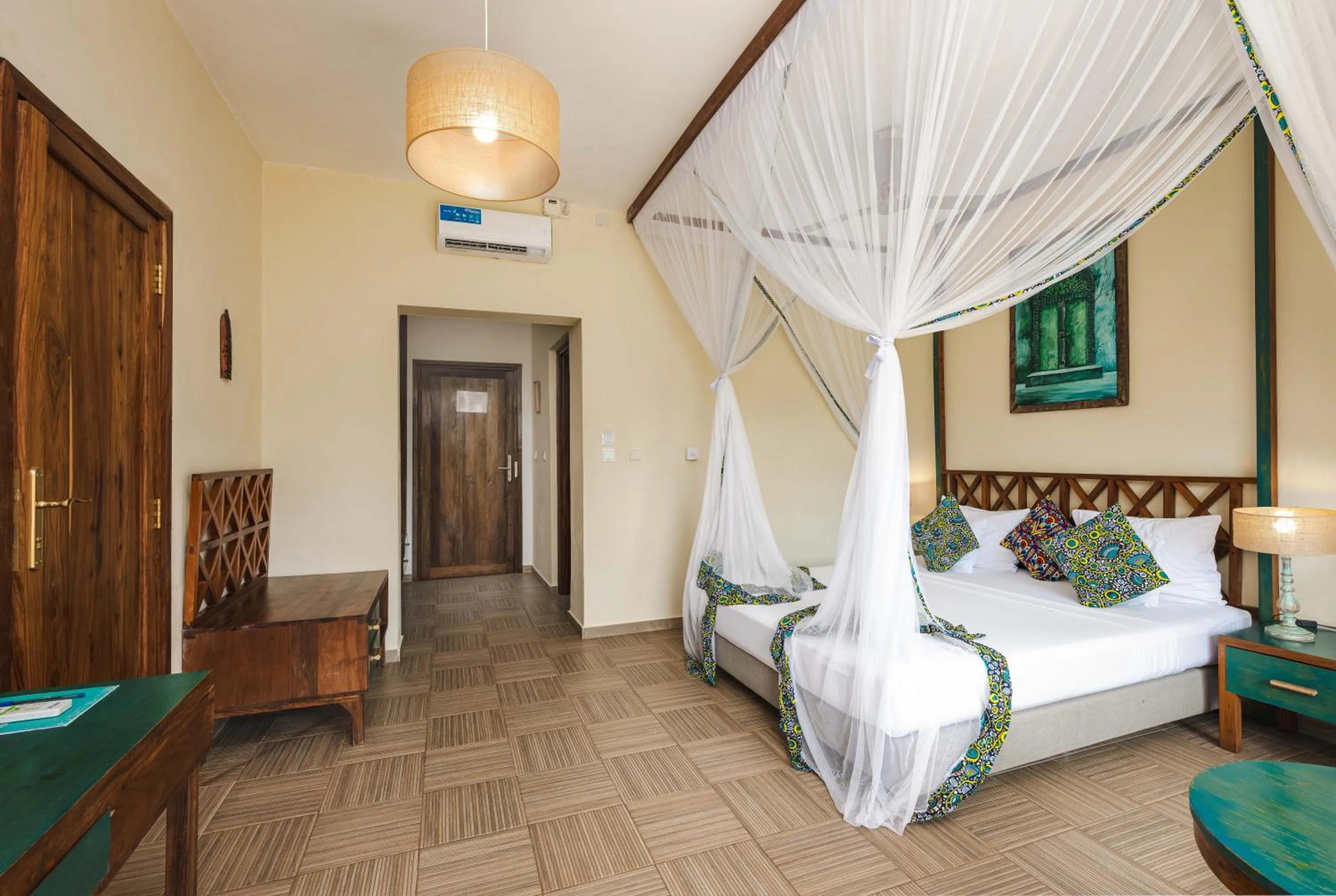 Bed in Zanzibar Queen Hotel