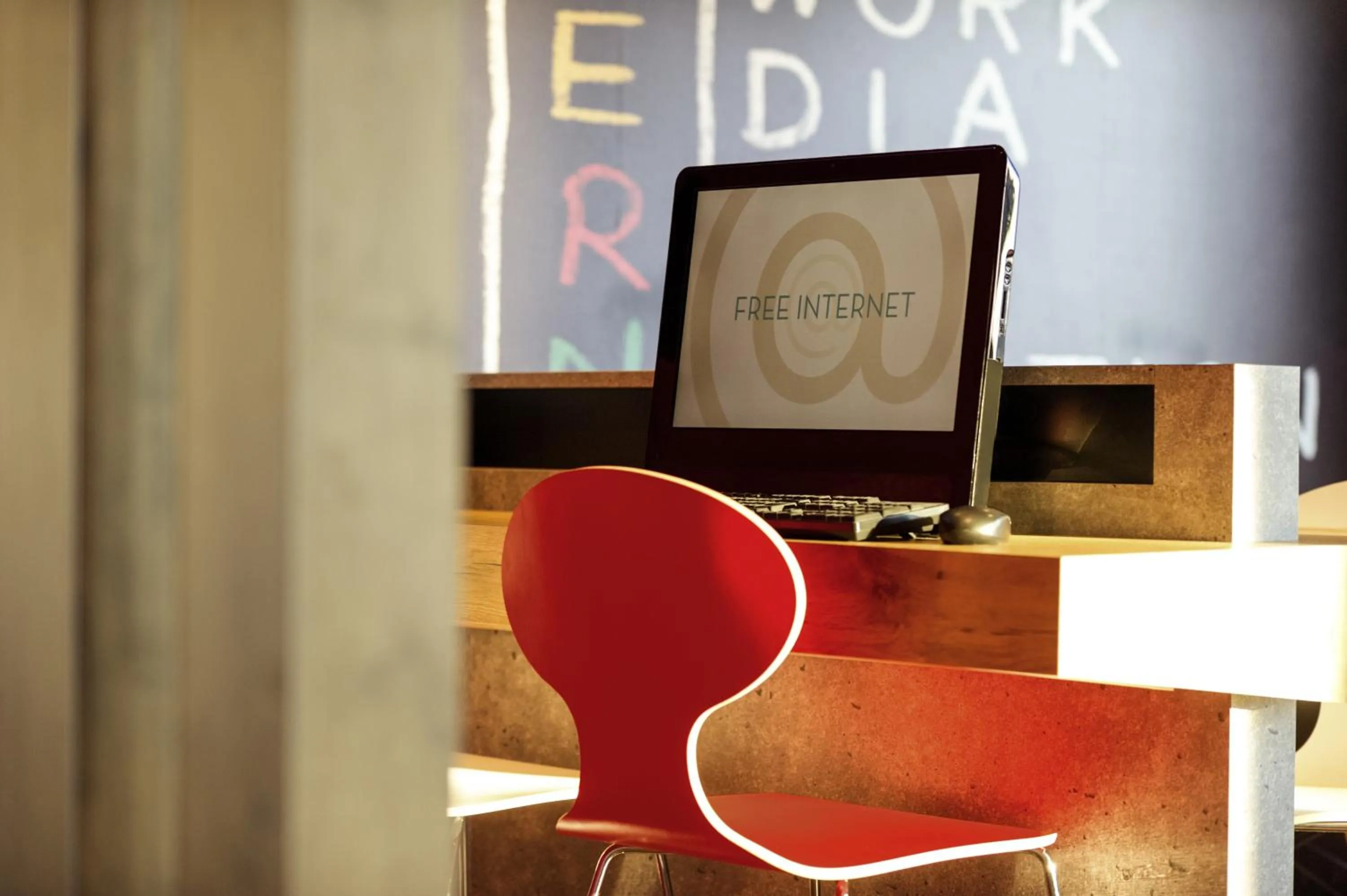 Business facilities in ibis Hotel Brussels Airport