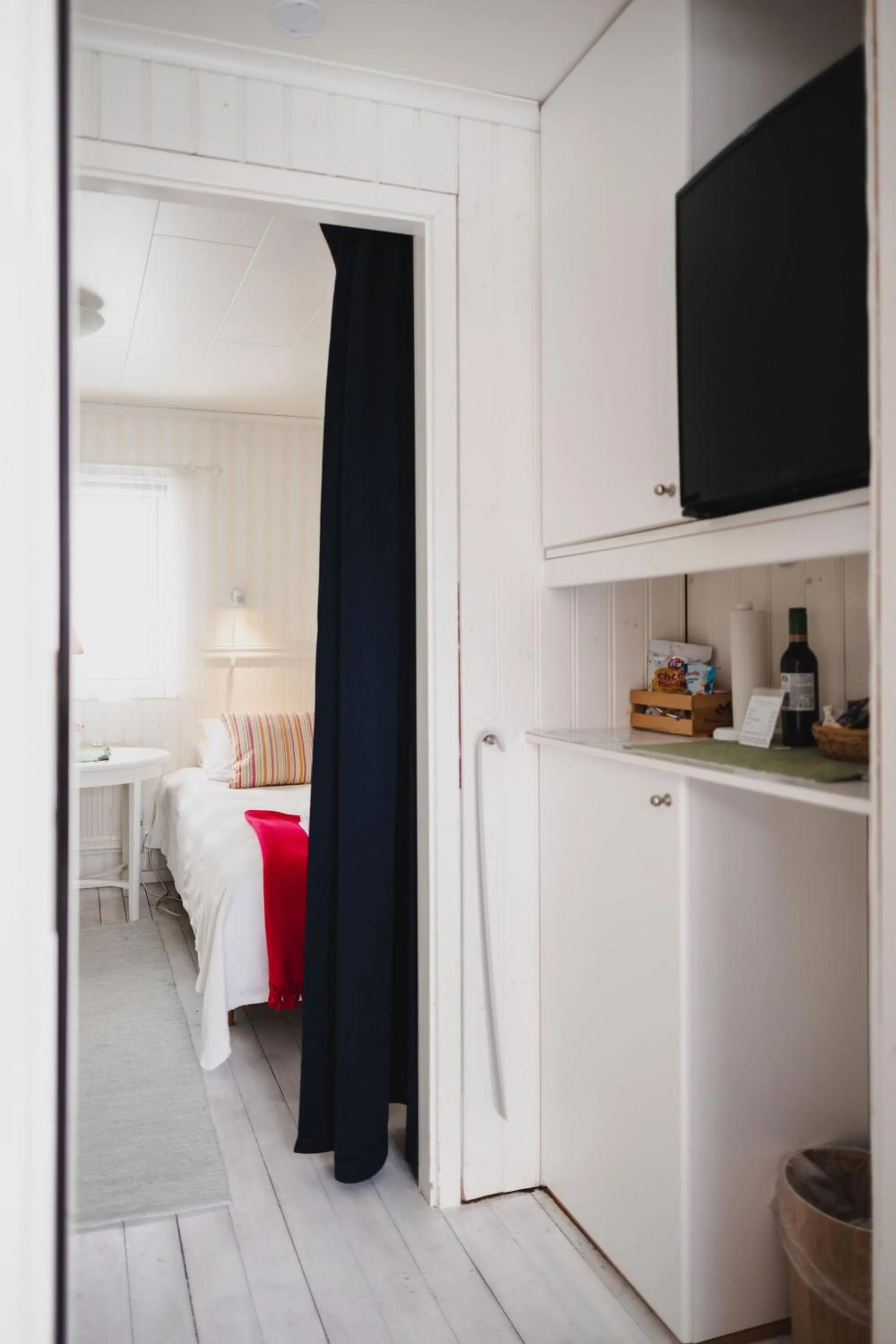 Bed in Gårdshotell Klockargården Öregrund