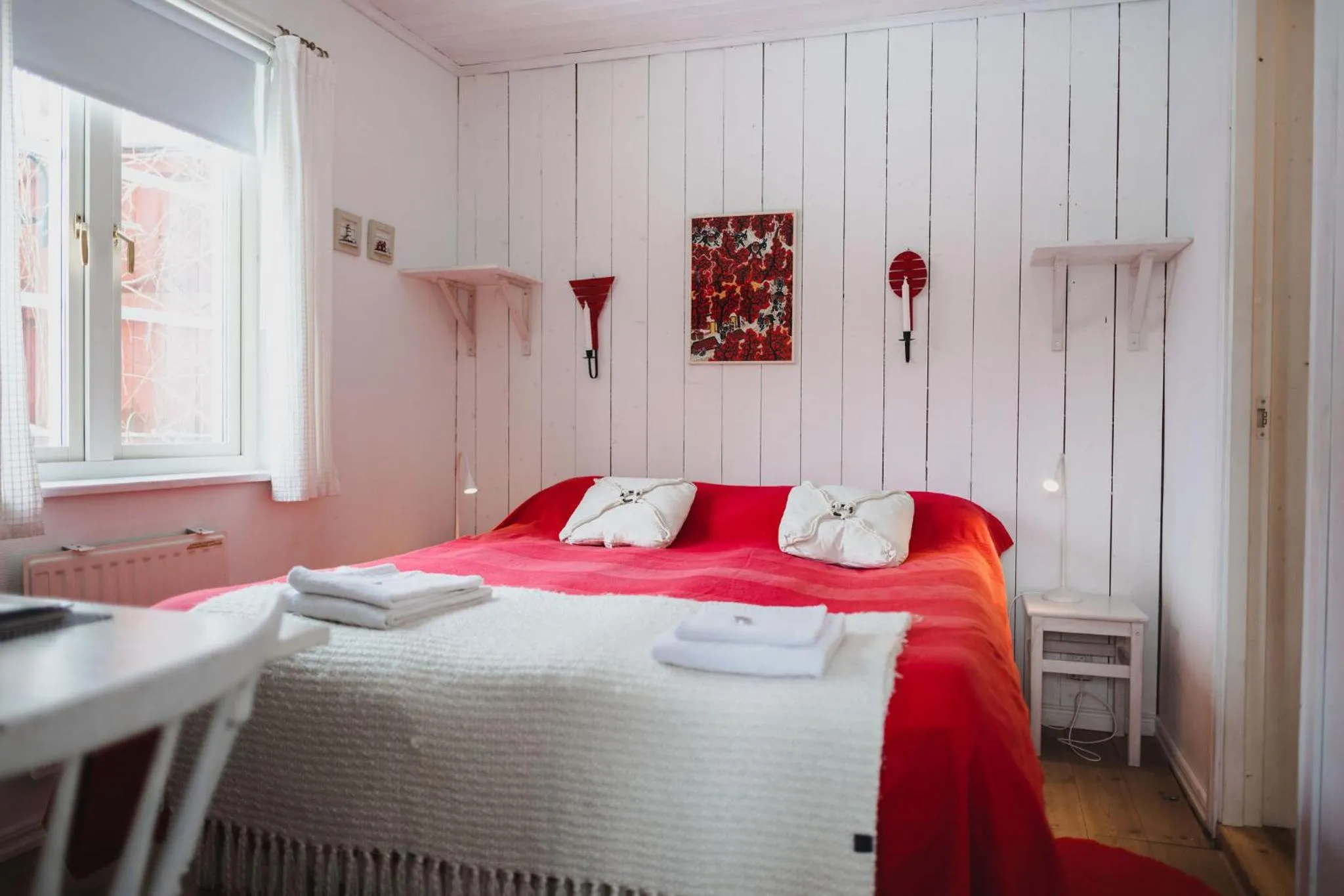 Bed in Gårdshotell Klockargården Öregrund