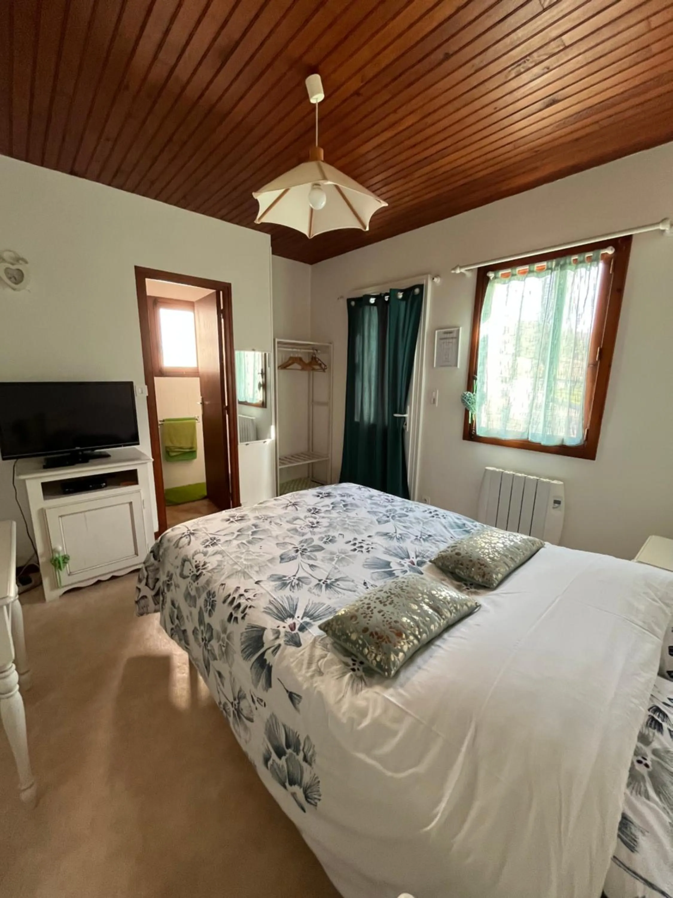 Bed in Le Domaine de L'étang de Sandanet