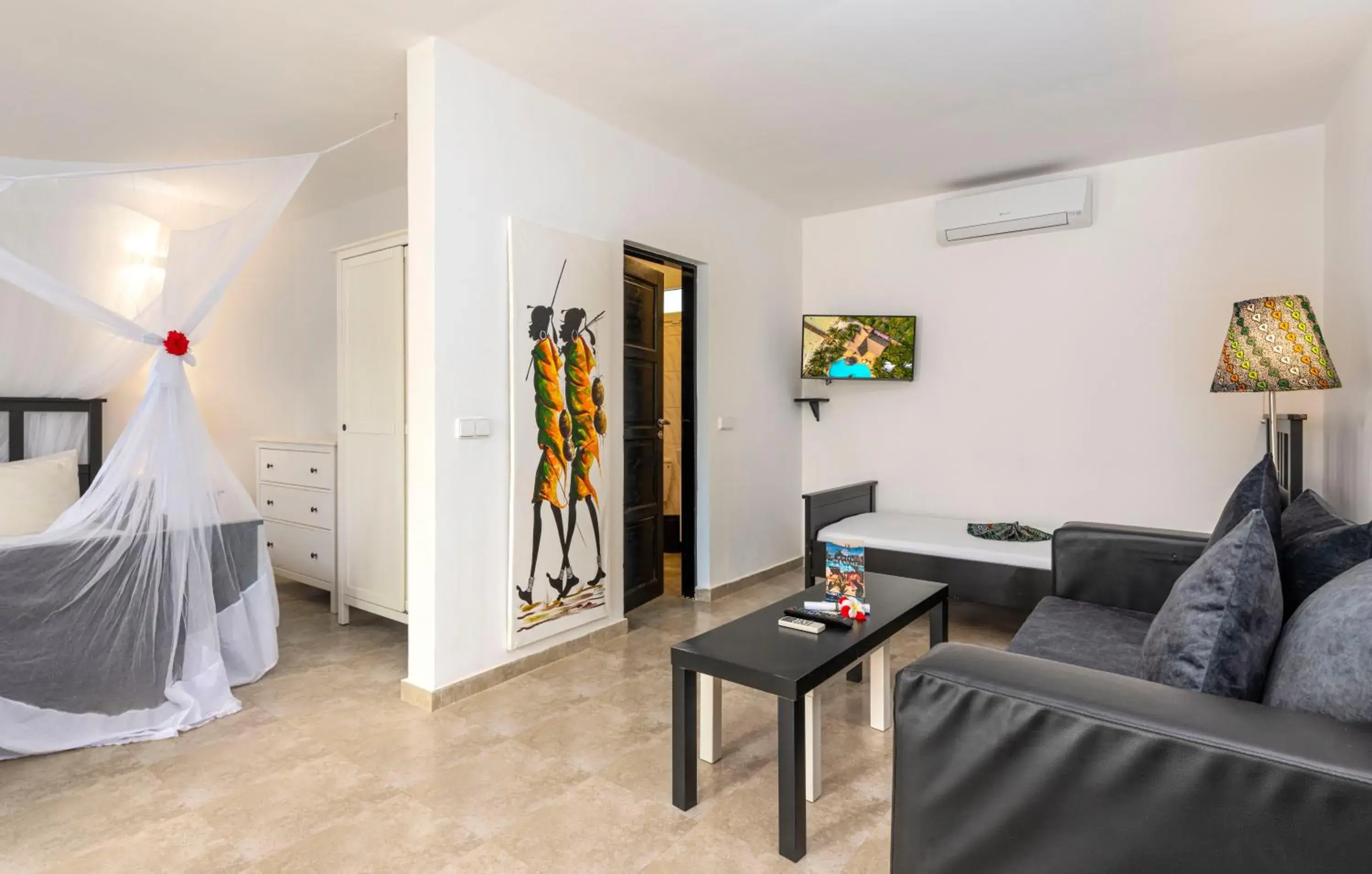 Ebony Double Bed Studio in White Paradise Zanzibar Ebony Double Bed Studio in White Paradise Zanzibar