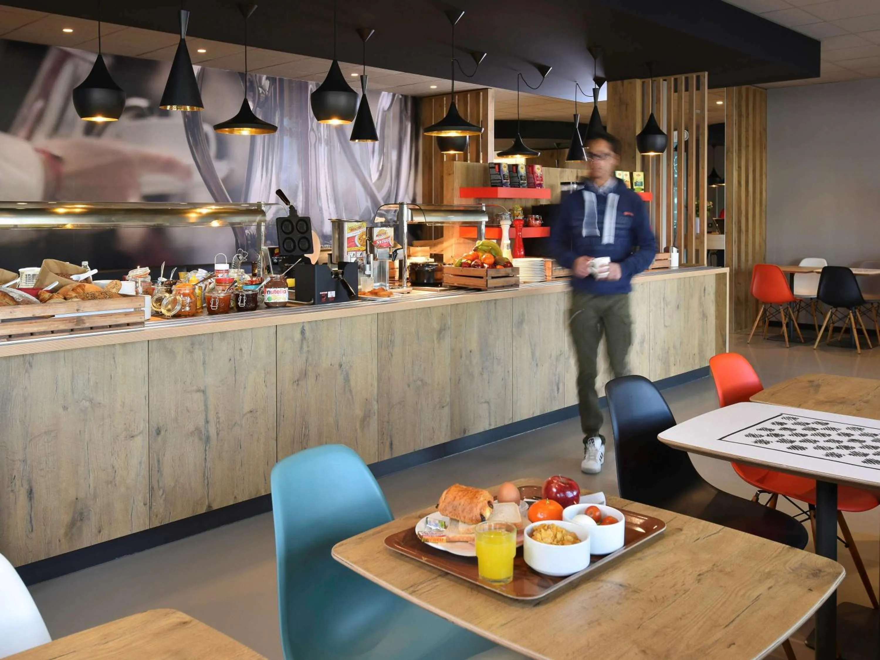 Restaurant/places to eat in ibis Charleroi Airport Brussels South