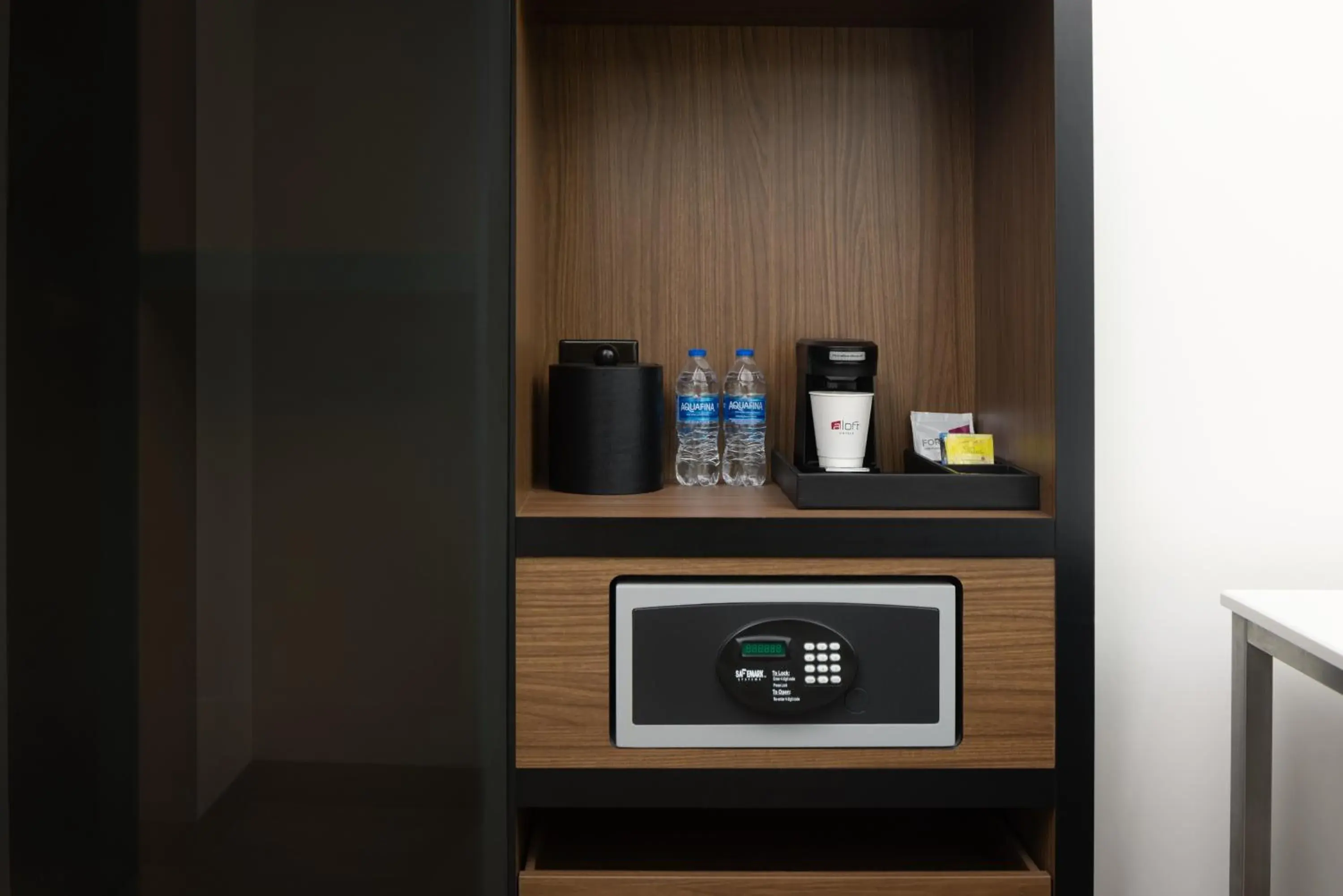 King Room - Non-Smoking in Aloft Wichita King Room - Non-Smoking in Aloft Wichita