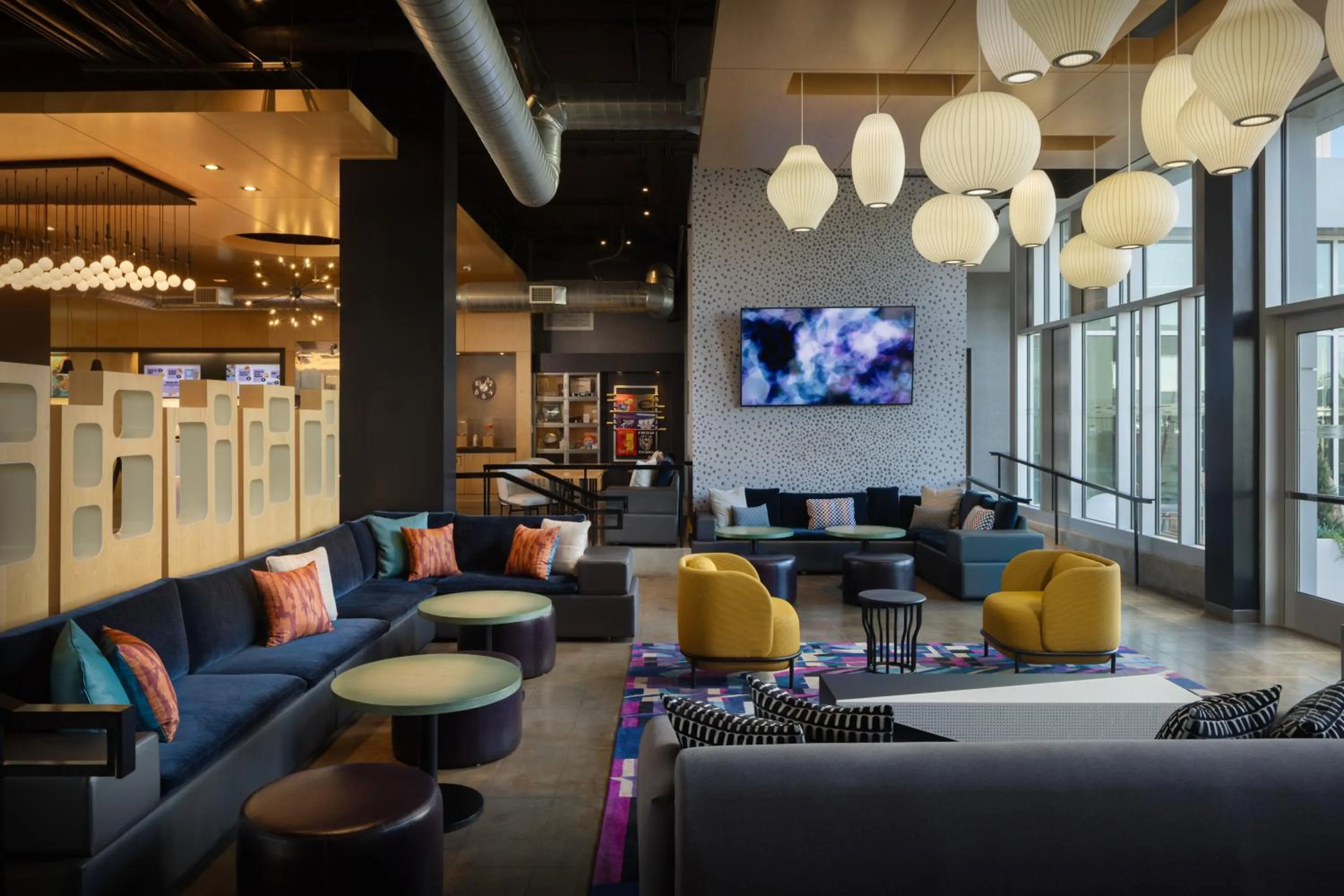 Lobby or reception in Aloft Wichita