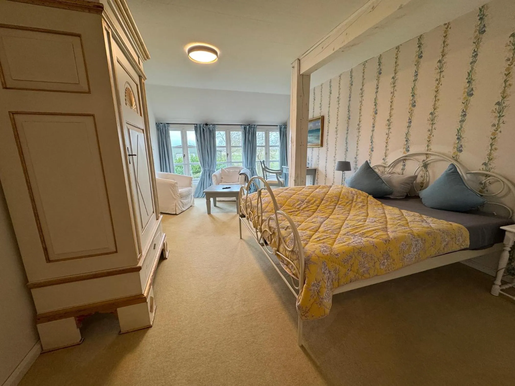 Bed in Landsitzhotel und Seminarium Peterhof