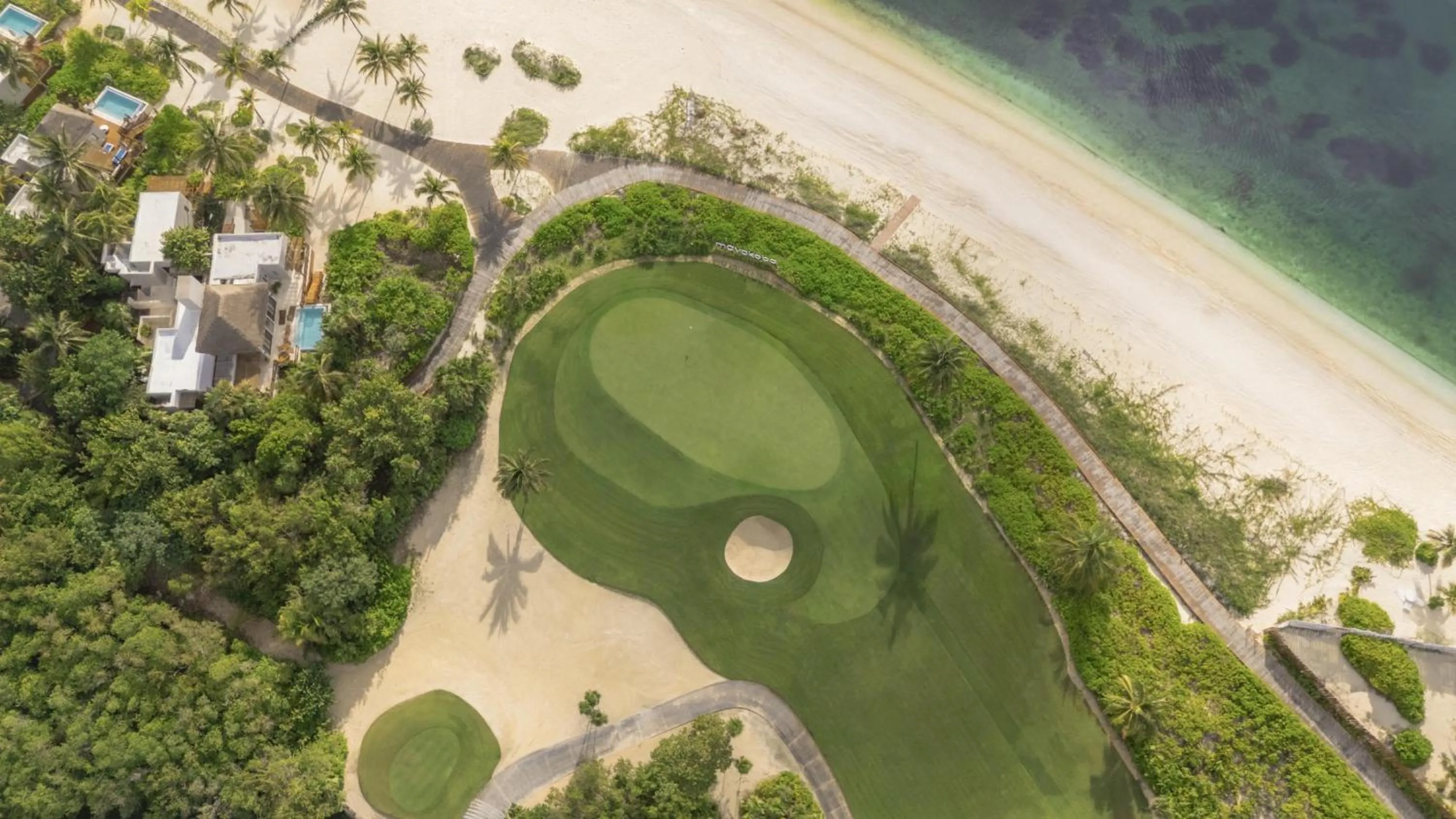 Golfcourse in Alila Mayakoba