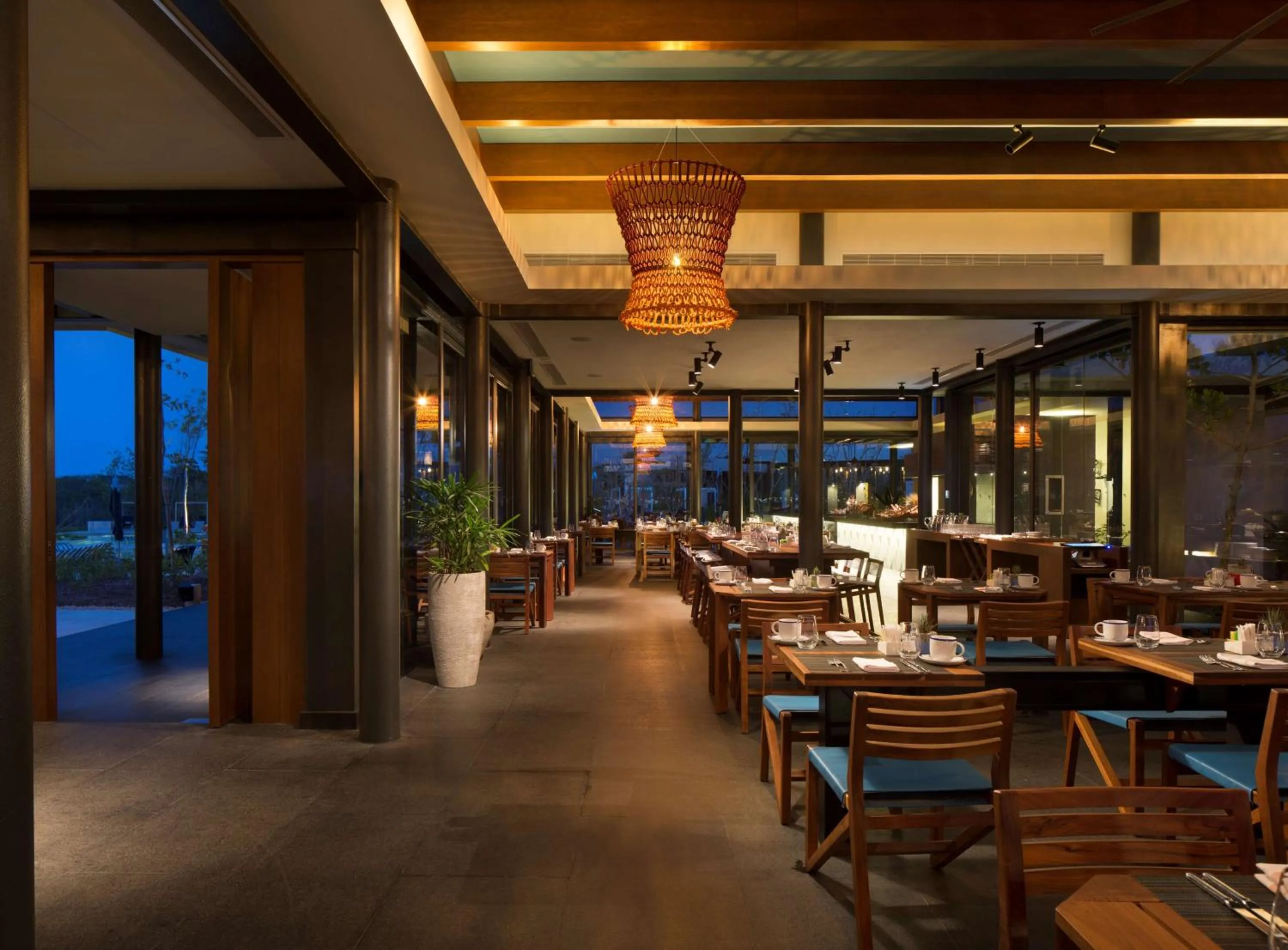 Restaurant/places to eat in Andaz Mayakoba - a concept by Hyatt