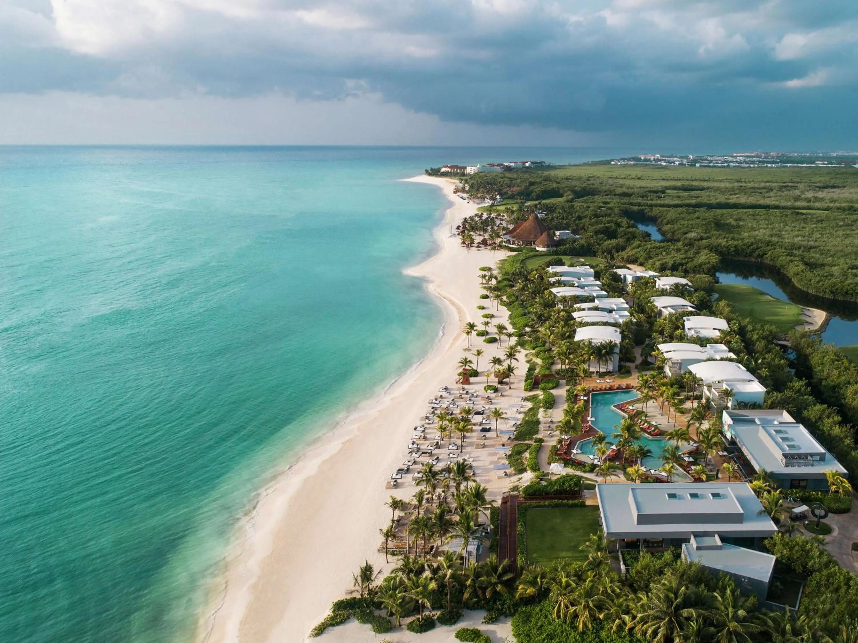 Beach in Andaz Mayakoba - a concept by Hyatt